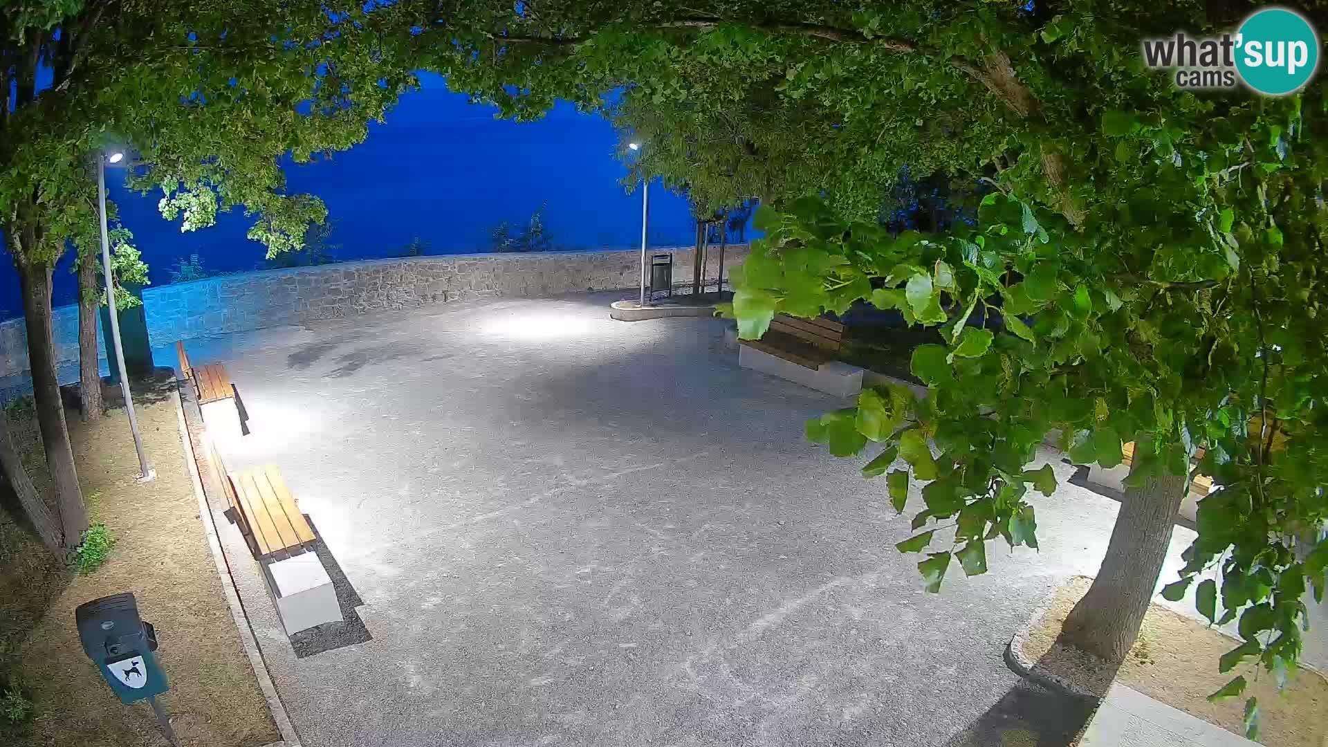 Senj Live Webcam – Schriftstellerpark und Velebit-Kanal