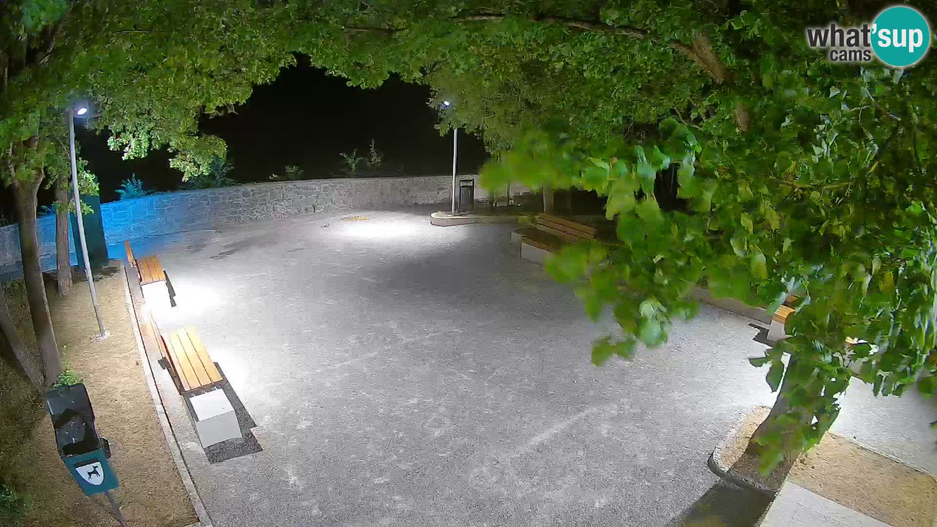 Senj Live Webcam – Schriftstellerpark und Velebit-Kanal