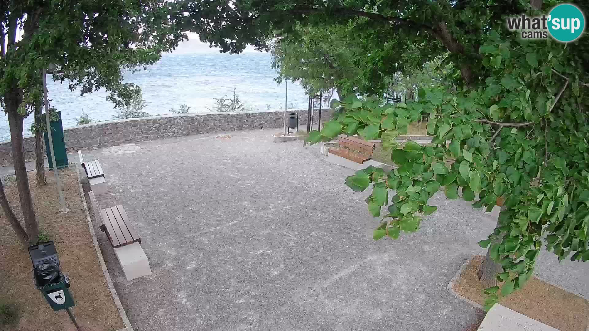 Kamera uživo Senj – Park književnika i Velebitski kanal