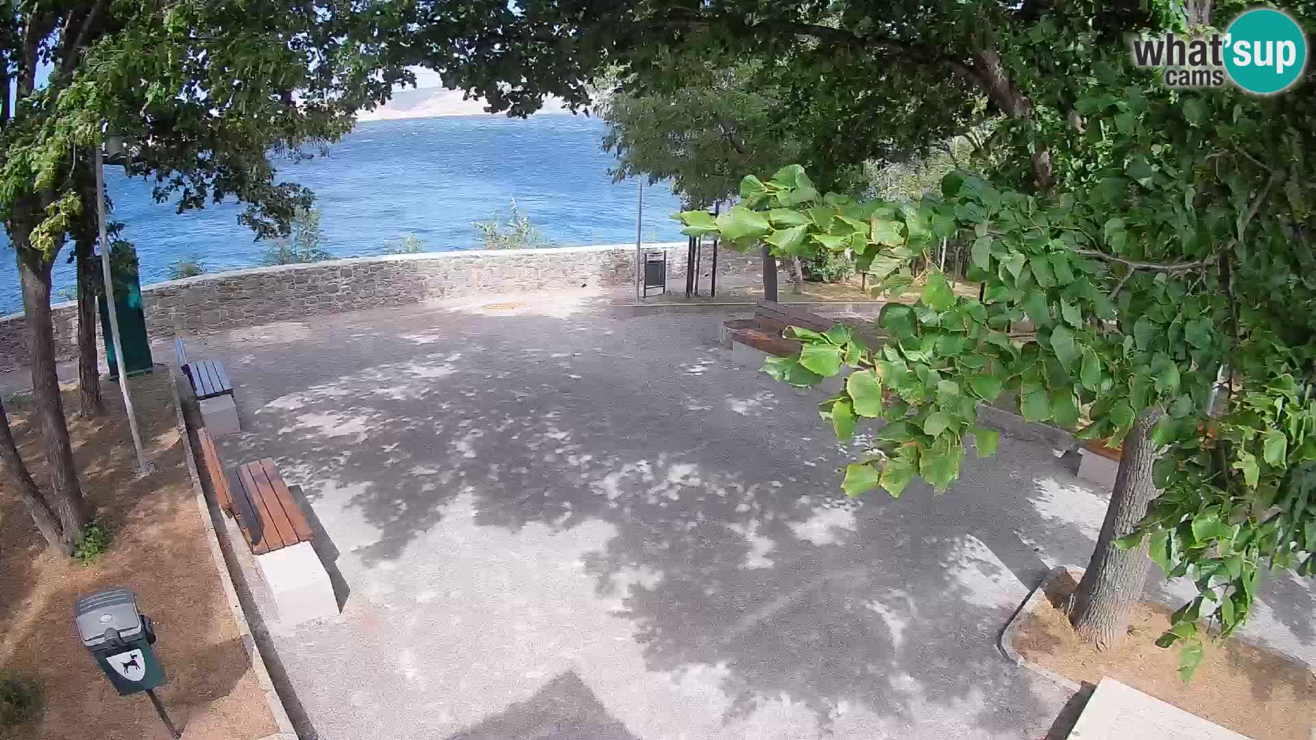 Kamera uživo Senj – Park književnika i Velebitski kanal