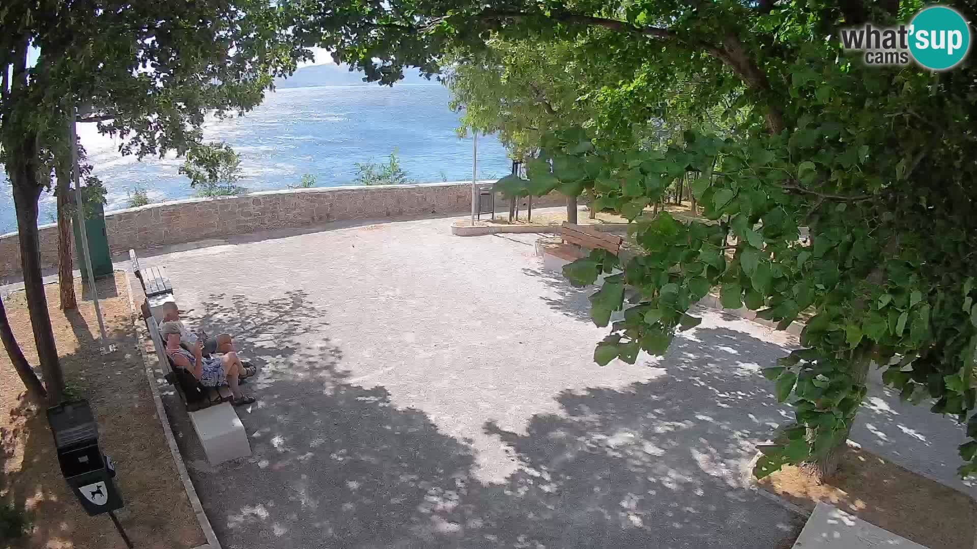 Kamera uživo Senj – Park književnika i Velebitski kanal