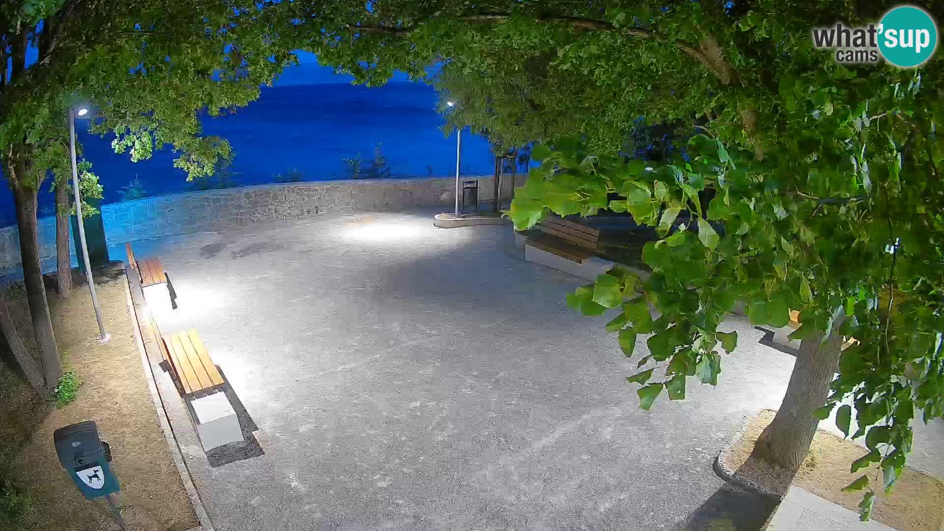 Senj Live Webcam – Schriftstellerpark und Velebit-Kanal