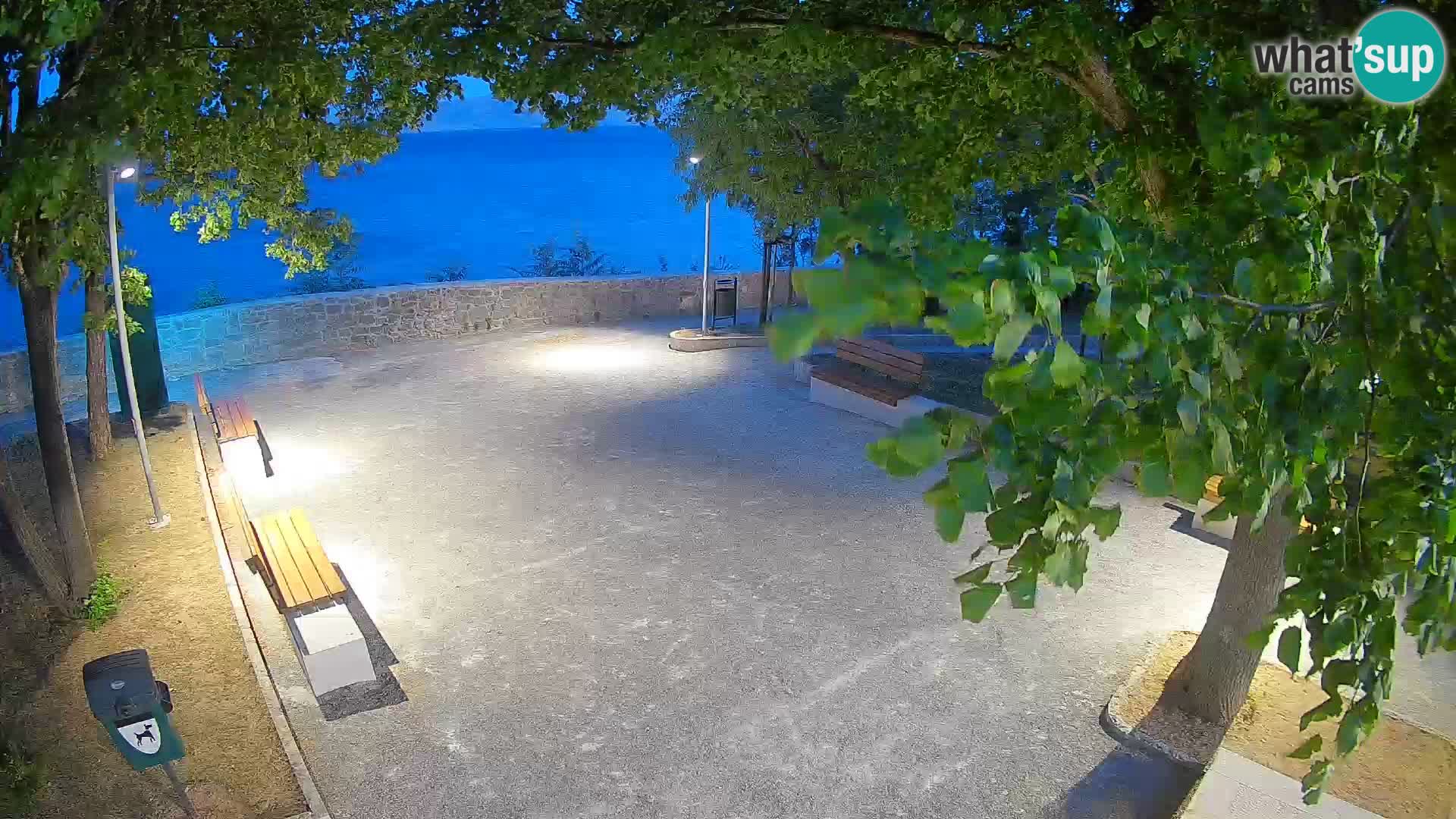 Senj Live Webcam – Schriftstellerpark und Velebit-Kanal