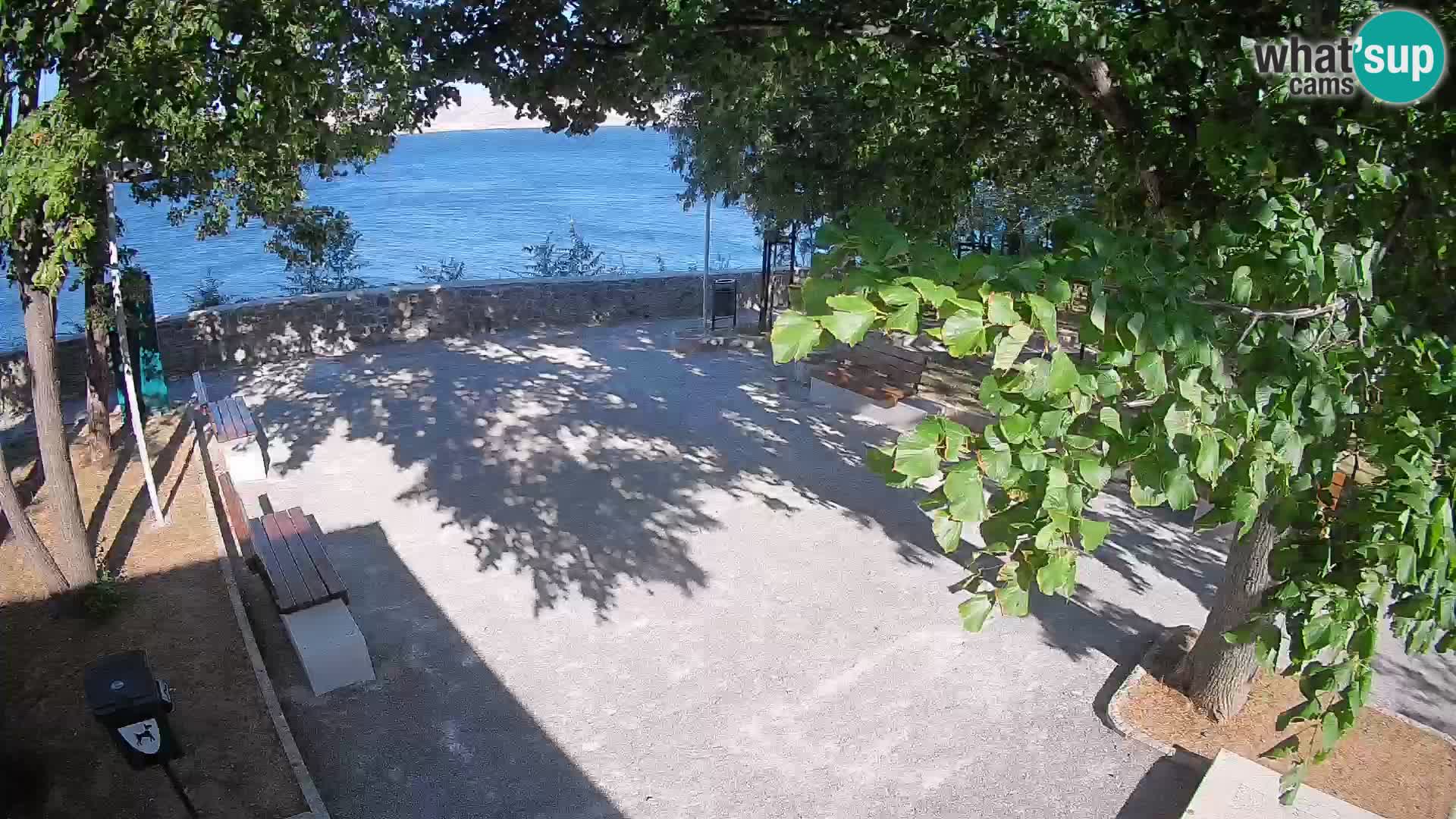 Kamera uživo Senj – Park književnika i Velebitski kanal