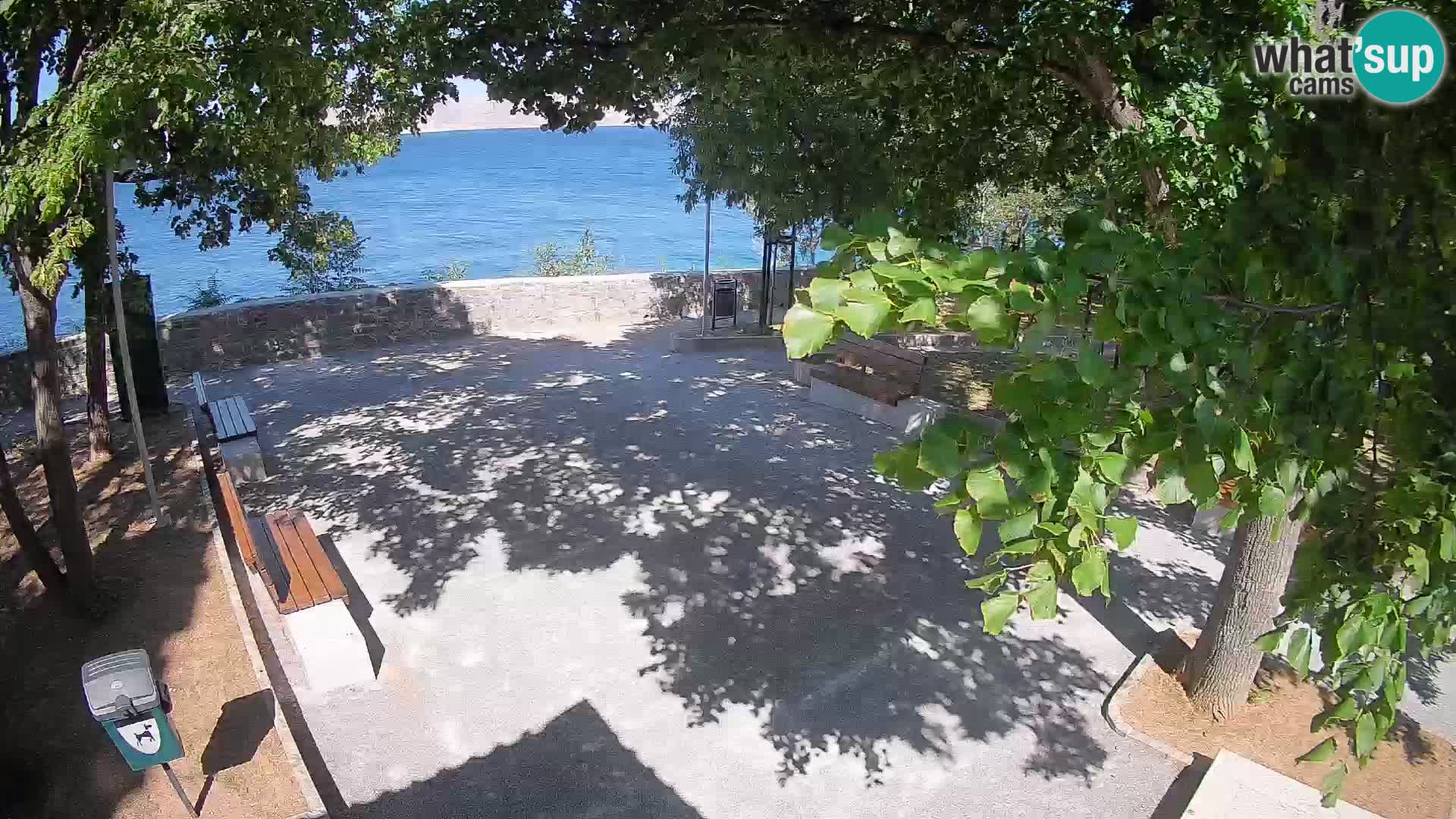 Kamera uživo Senj – Park književnika i Velebitski kanal