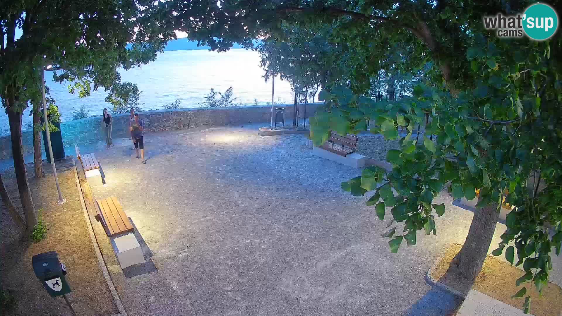 Webcam Senj en direct – Parc des Écrivains et canal du Velebit