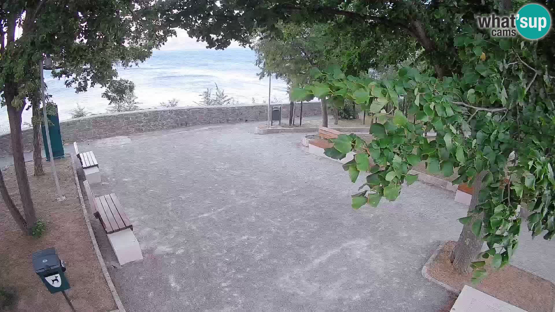Webcam Senj en direct – Parc des Écrivains et canal du Velebit