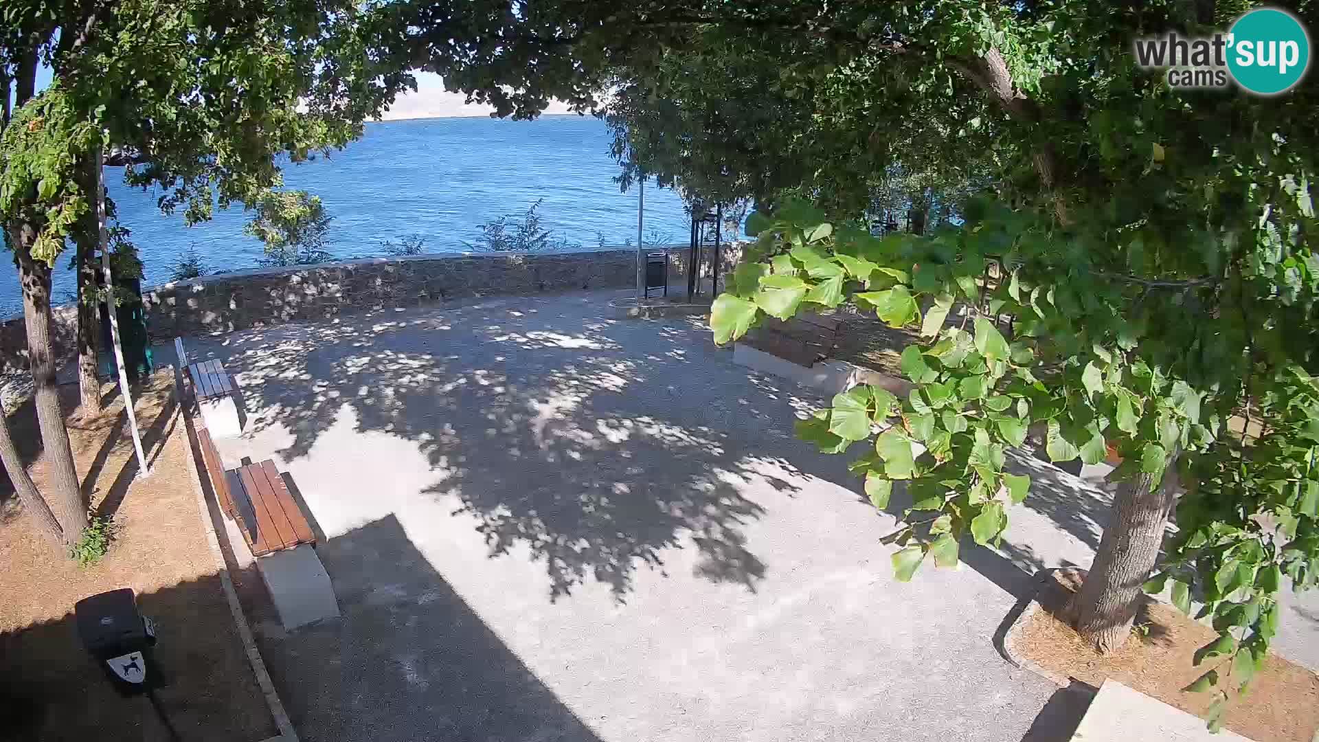 Kamera uživo Senj – Park književnika i Velebitski kanal