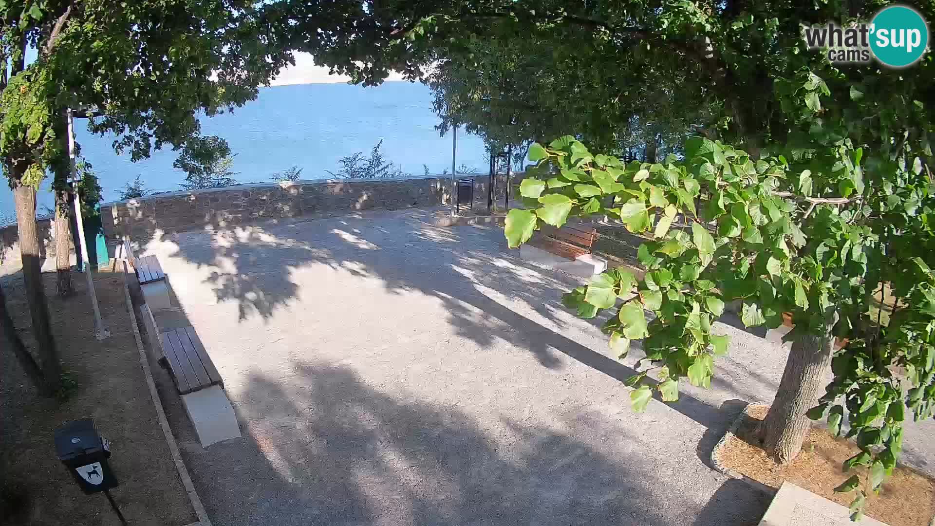 Senj Live Webcam – Schriftstellerpark und Velebit-Kanal
