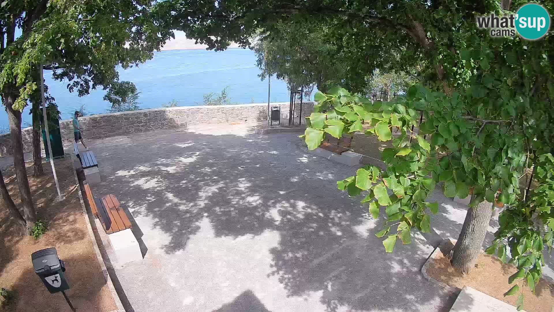 Webcam Senj en direct – Parc des Écrivains et canal du Velebit