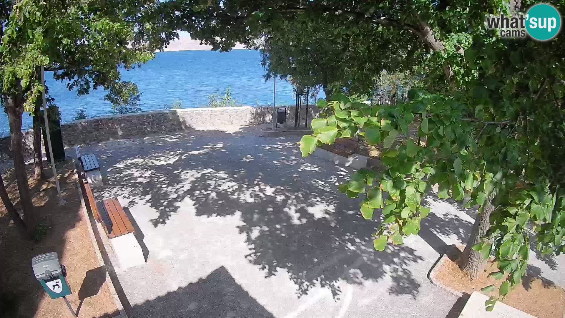 Kamera uživo Senj – Park književnika i Velebitski kanal