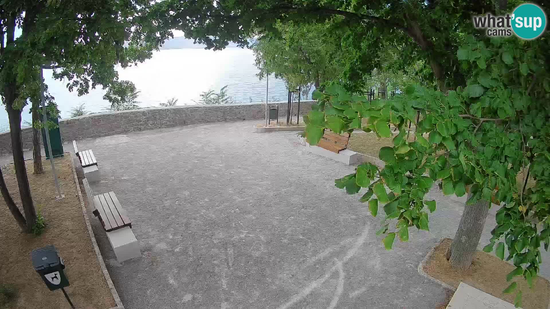 Kamera uživo Senj – Park književnika i Velebitski kanal