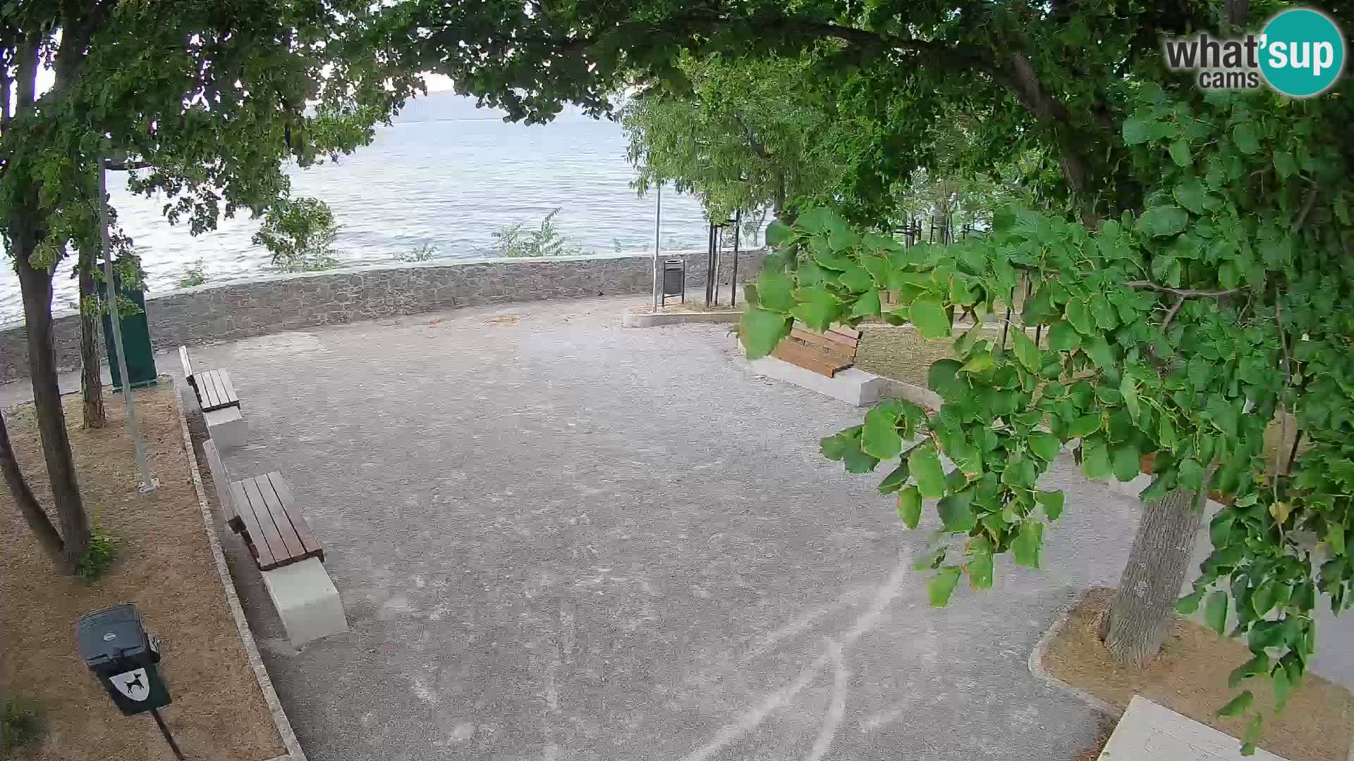 Kamera uživo Senj – Park književnika i Velebitski kanal