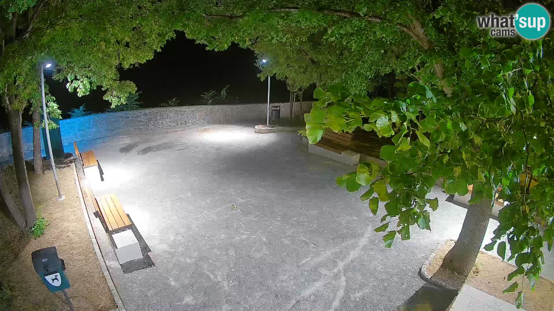 Webcam Senj en direct – Parc des Écrivains et canal du Velebit