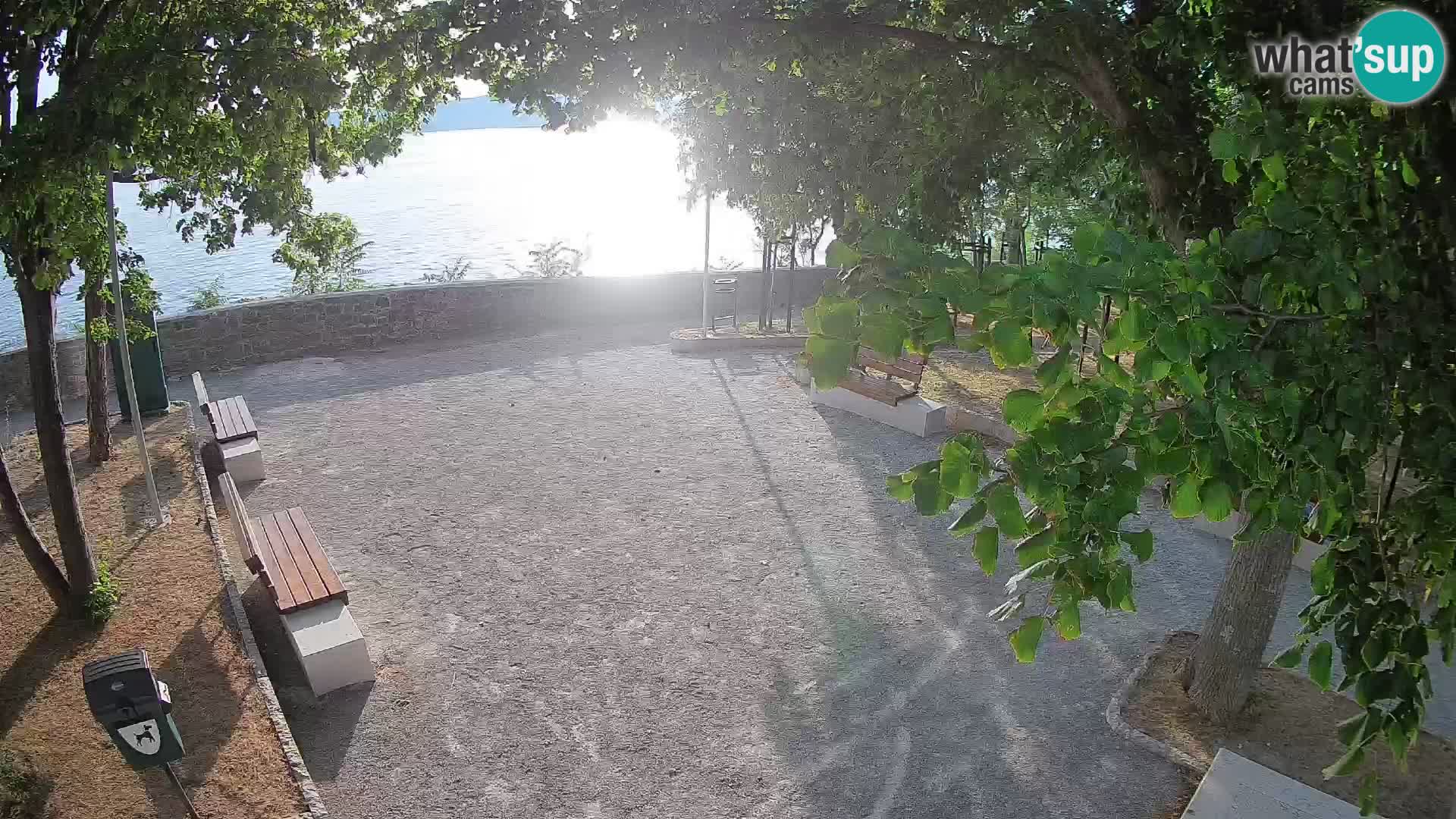 Kamera uživo Senj – Park književnika i Velebitski kanal