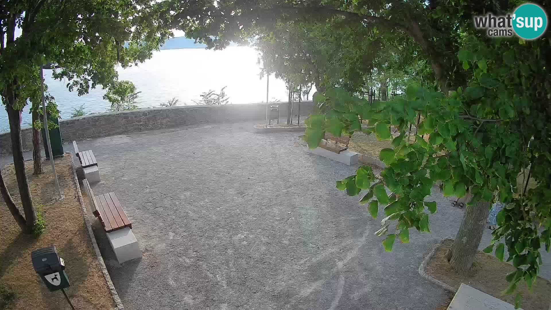 Kamera uživo Senj – Park književnika i Velebitski kanal