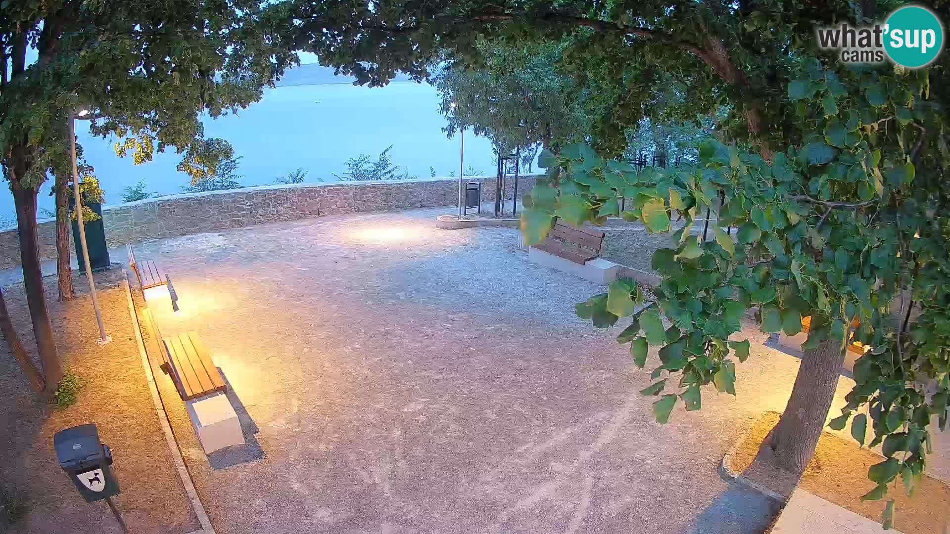 Senj Live Webcam – Schriftstellerpark und Velebit-Kanal