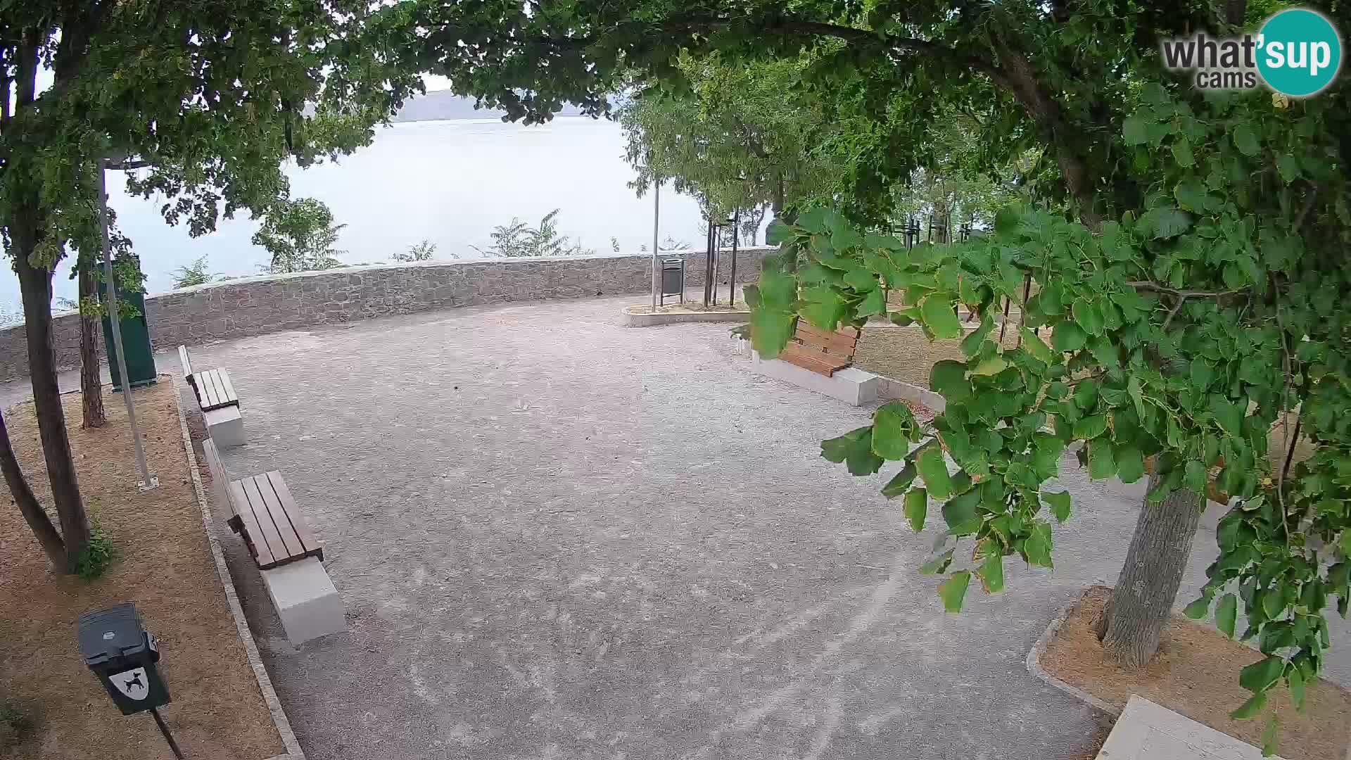 Senj Live Webcam – Schriftstellerpark und Velebit-Kanal