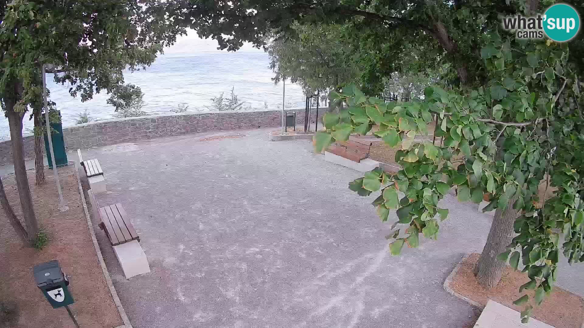 Kamera uživo Senj – Park književnika i Velebitski kanal