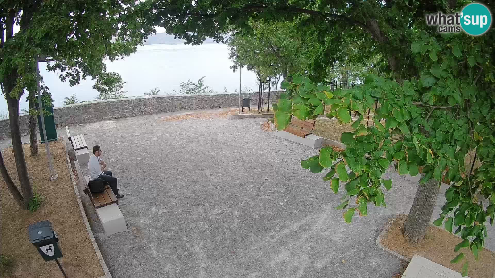 Webcam Senj en direct – Parc des Écrivains et canal du Velebit