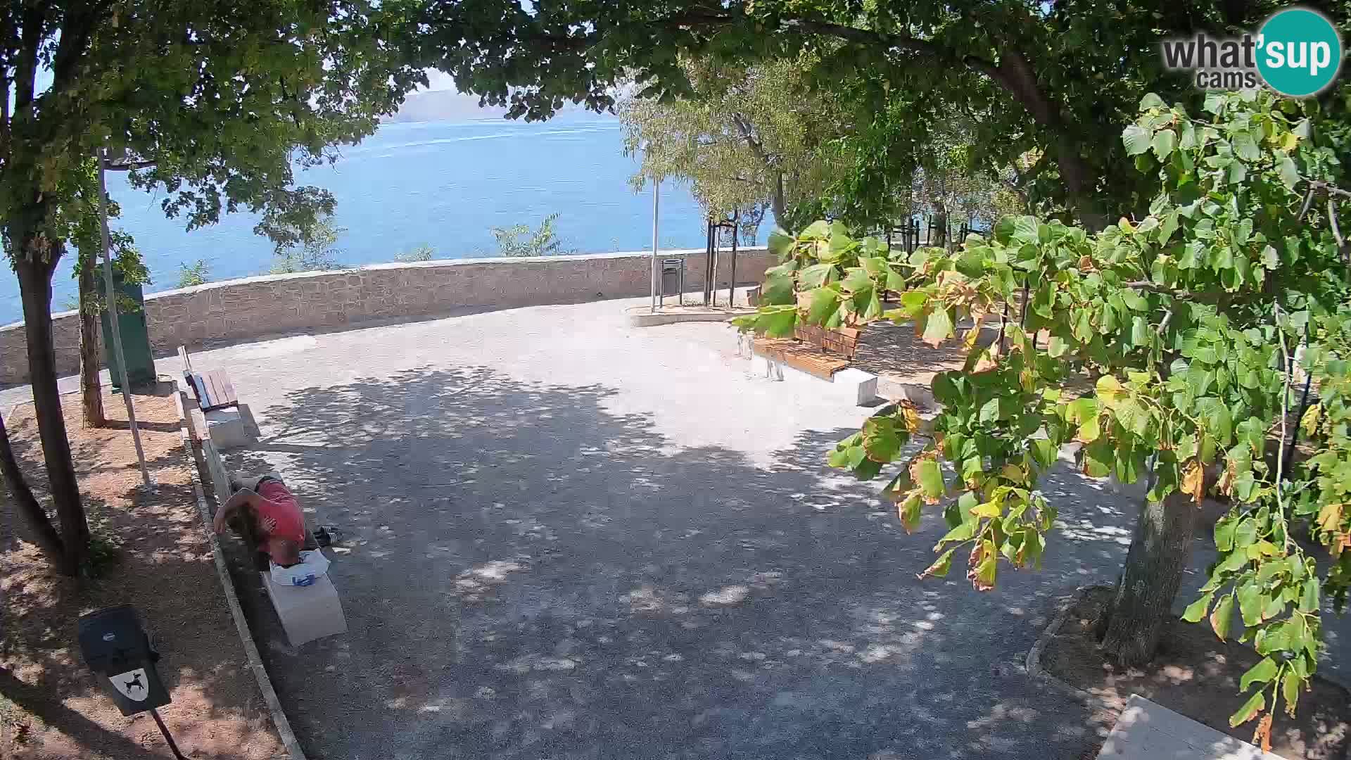 Webcam Senj en direct – Parc des Écrivains et canal du Velebit