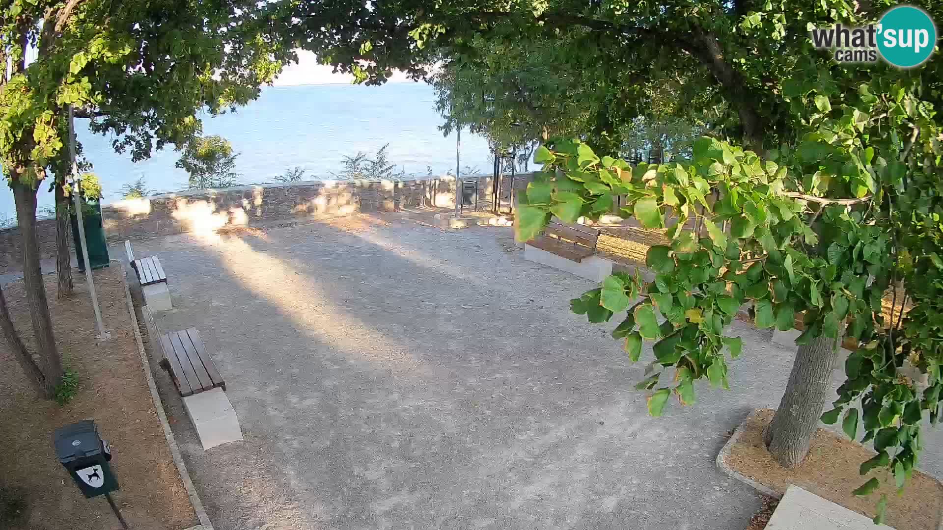 Senj Live Webcam – Schriftstellerpark und Velebit-Kanal