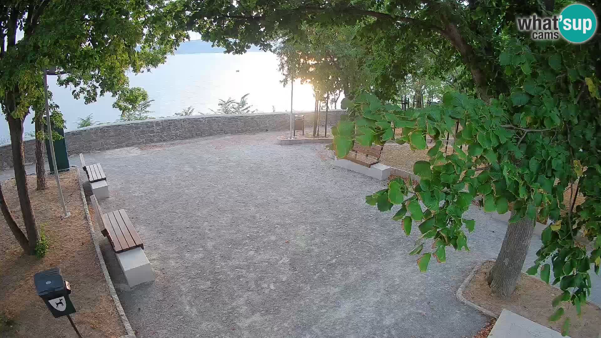 Senj Live Webcam – Schriftstellerpark und Velebit-Kanal