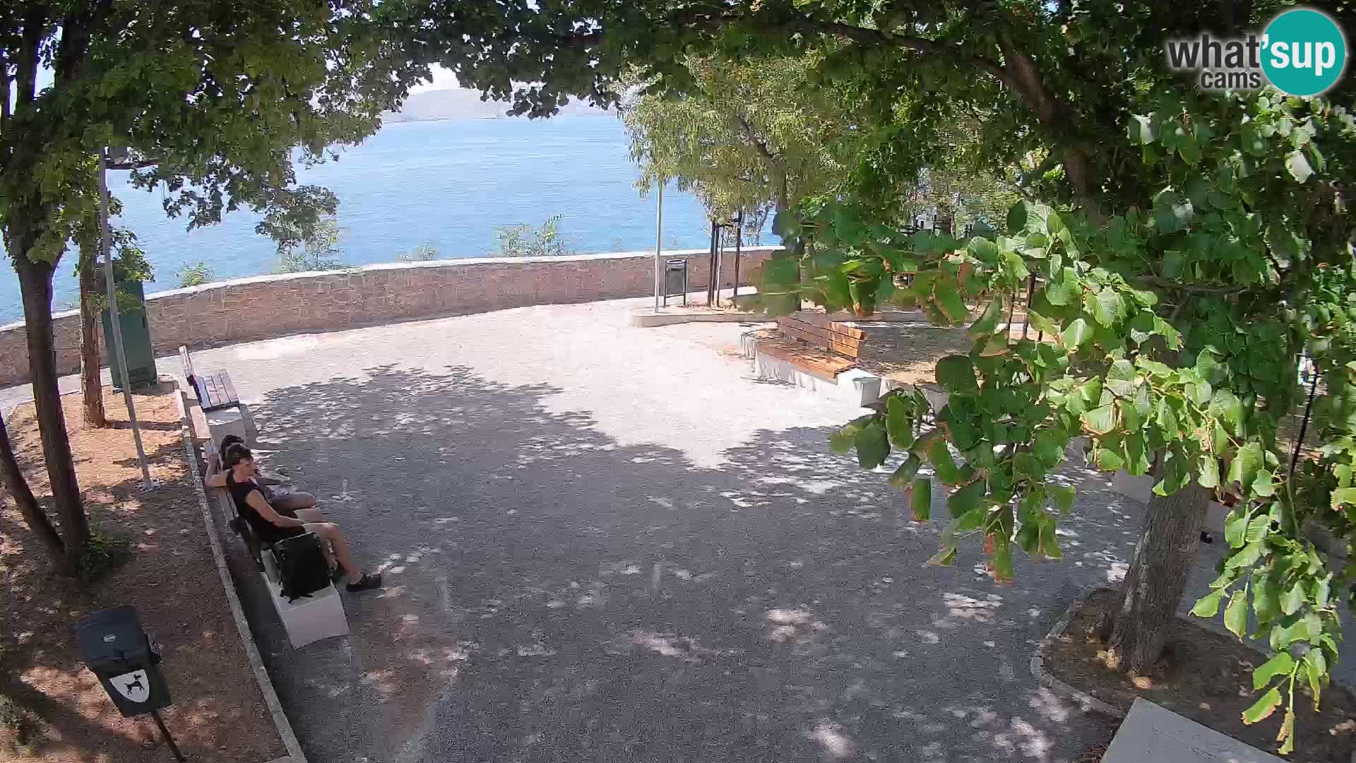 Webcam Senj en direct – Parc des Écrivains et canal du Velebit