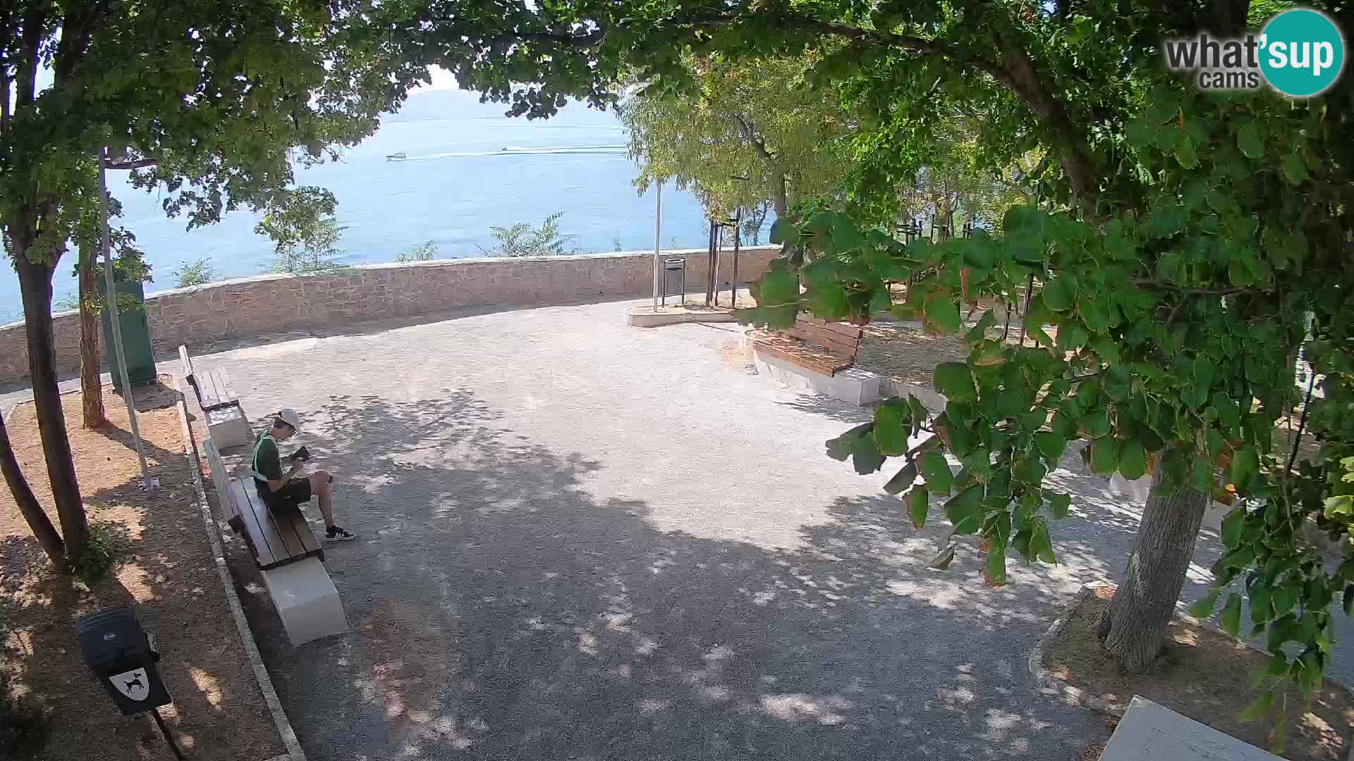 Kamera uživo Senj – Park književnika i Velebitski kanal