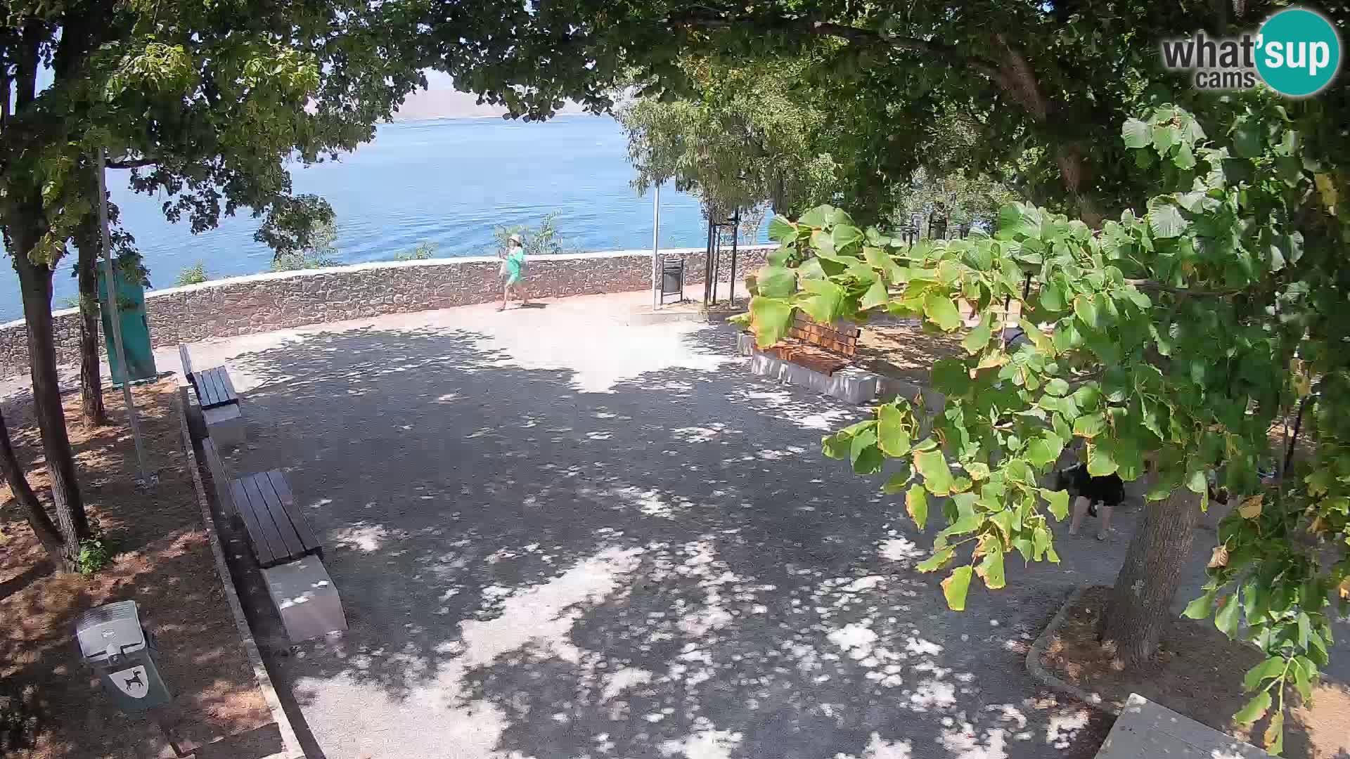 Webcam Senj en direct – Parc des Écrivains et canal du Velebit