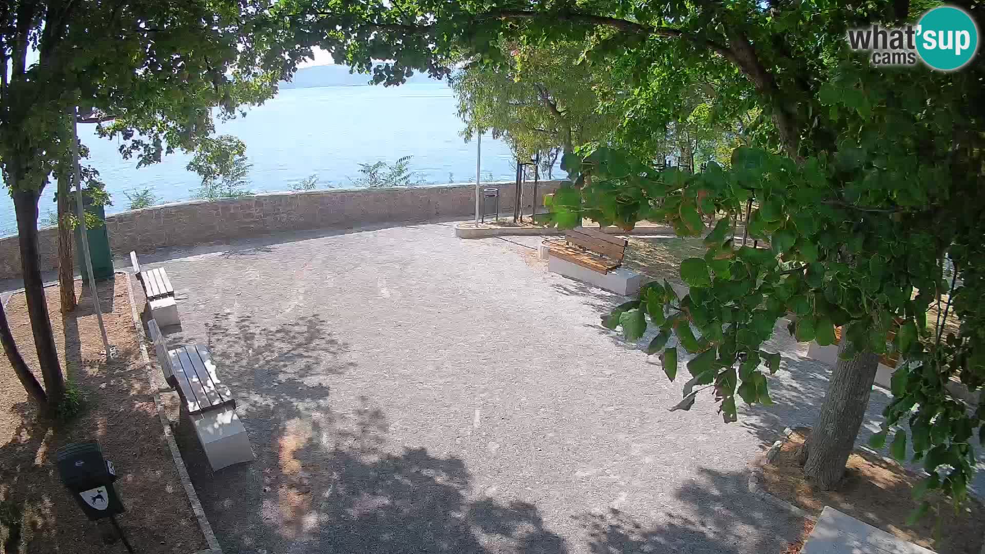 Kamera uživo Senj – Park književnika i Velebitski kanal