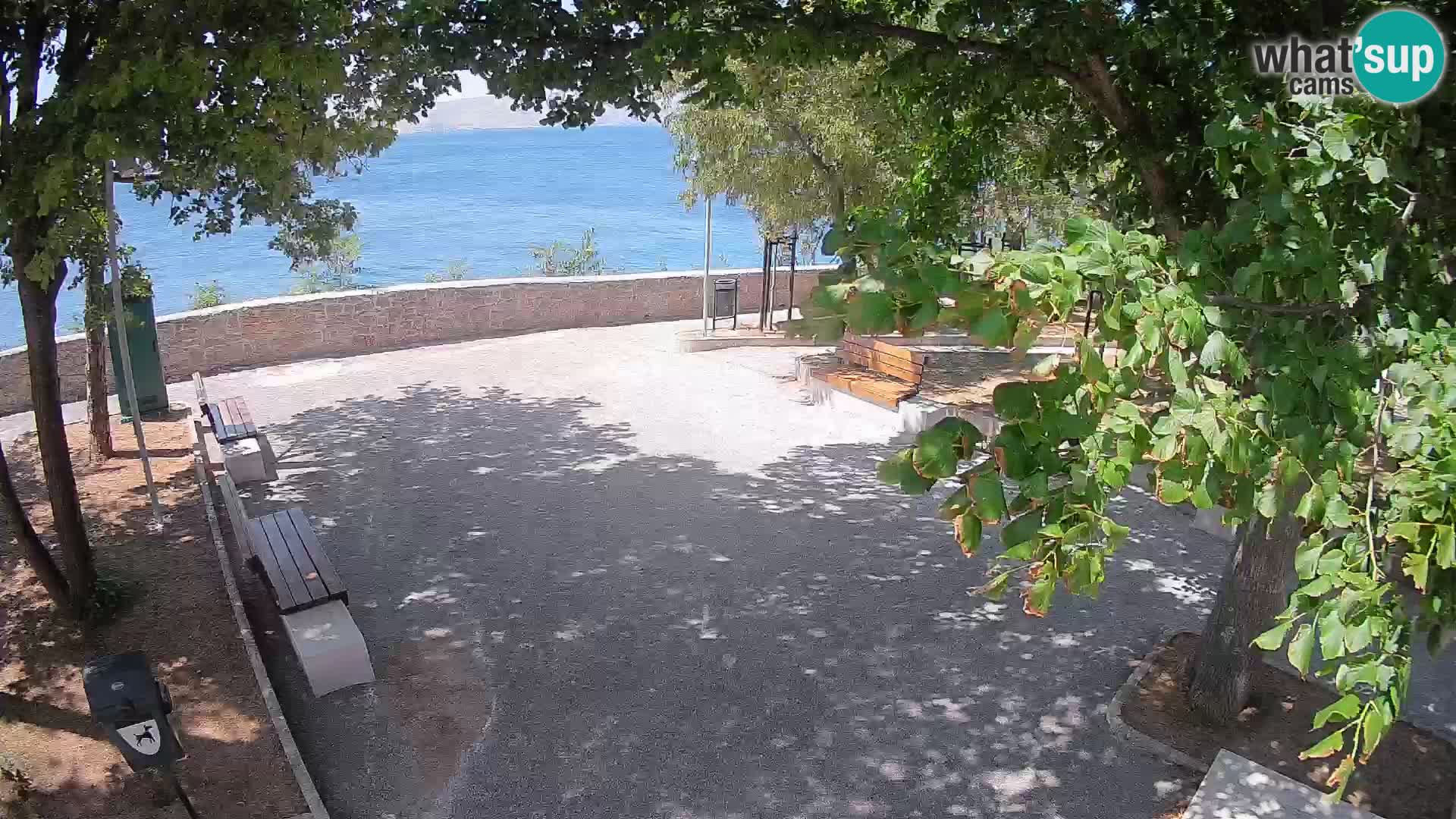 Kamera uživo Senj – Park književnika i Velebitski kanal