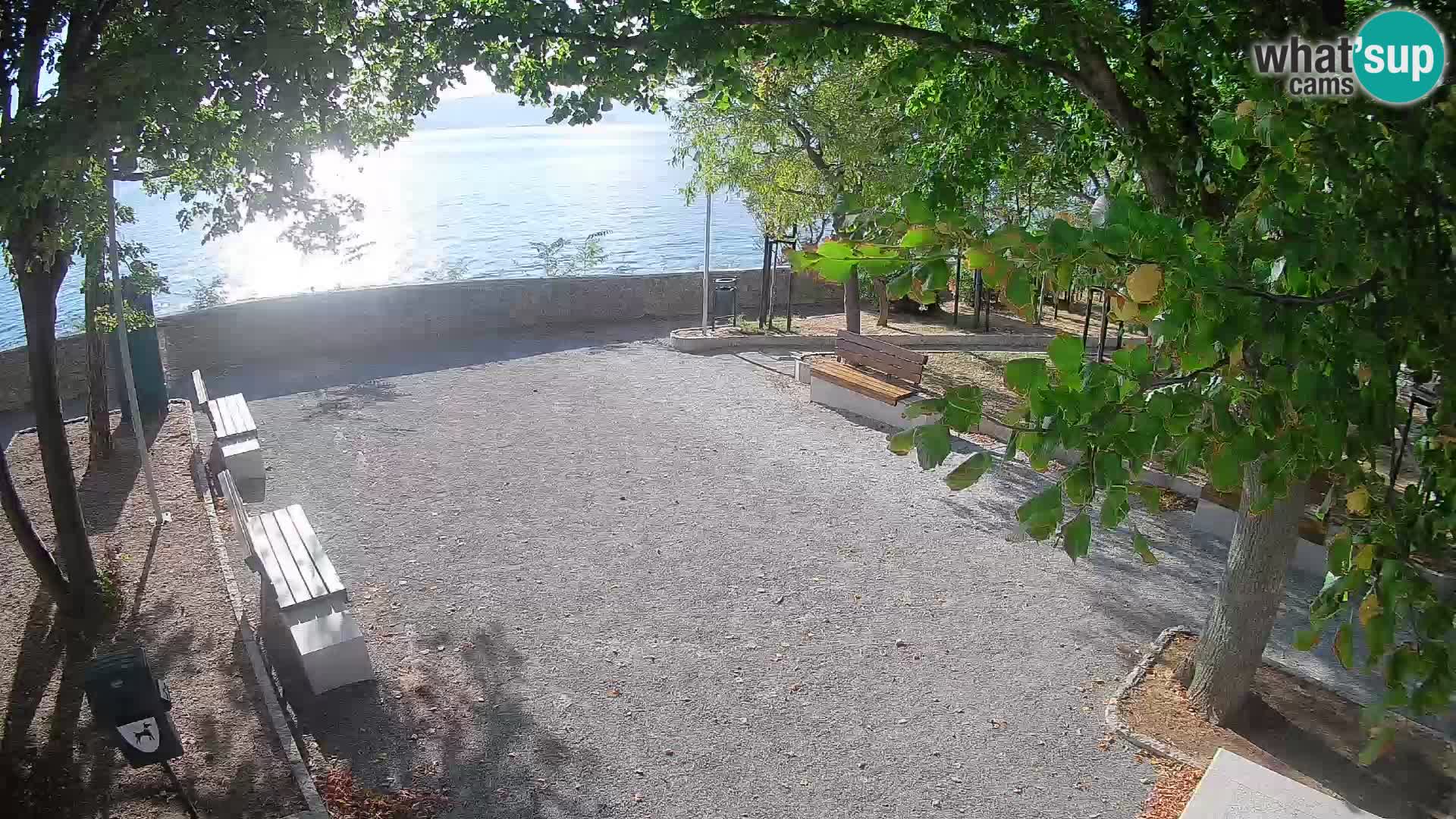 Kamera uživo Senj – Park književnika i Velebitski kanal