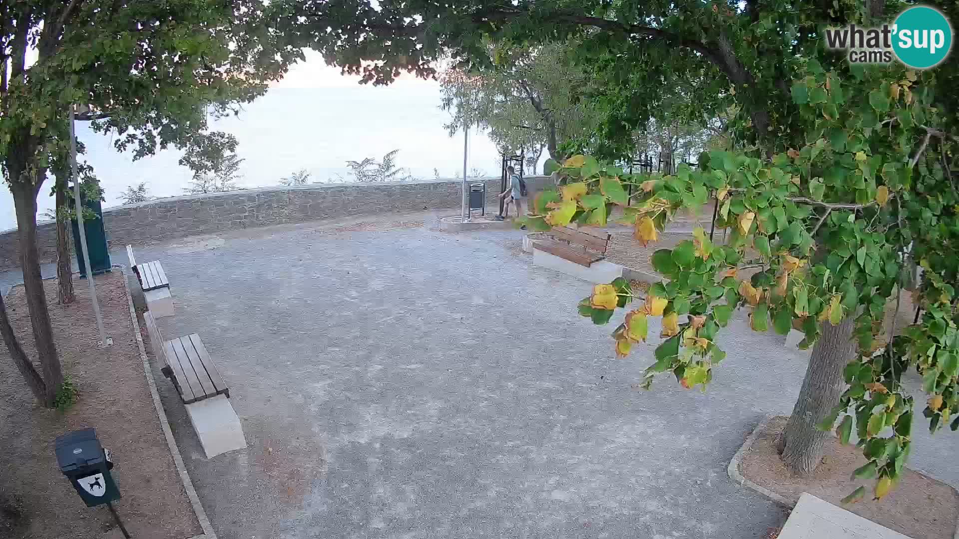 Senj Live Webcam – Schriftstellerpark und Velebit-Kanal