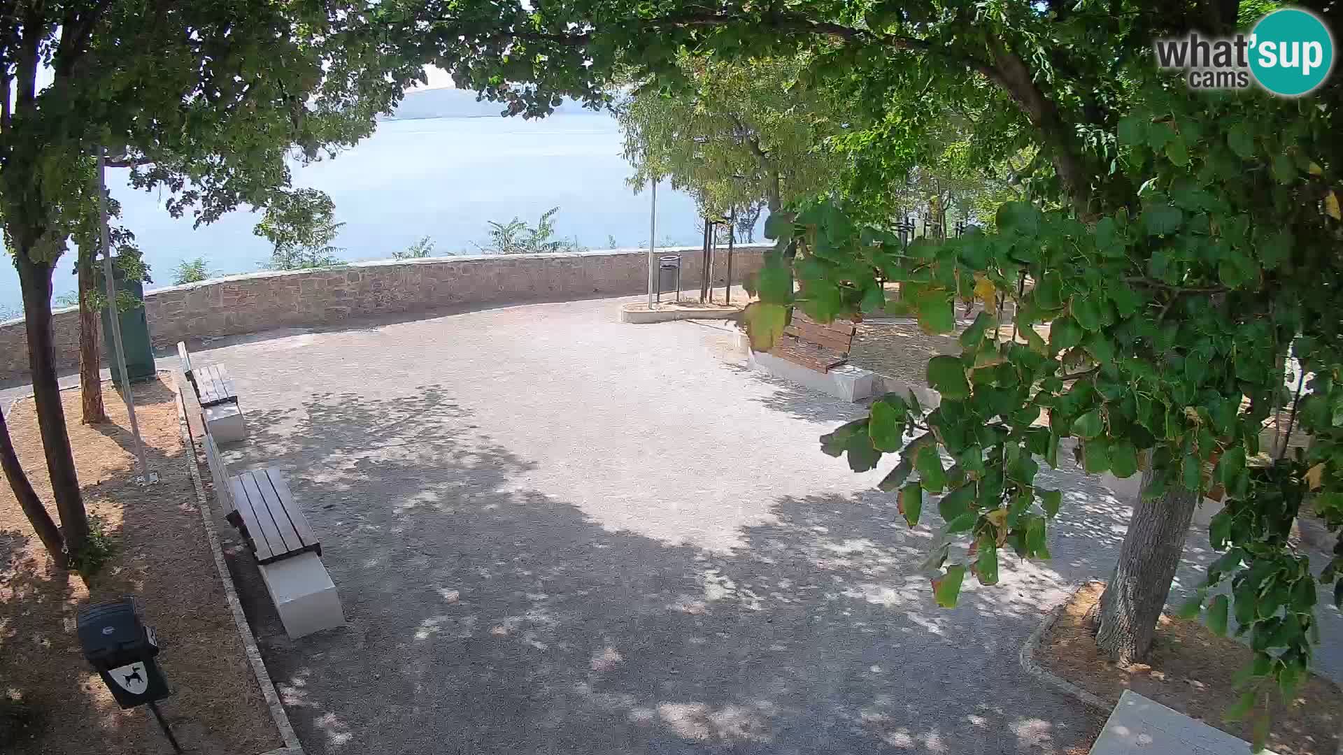 Senj Live Webcam – Schriftstellerpark und Velebit-Kanal