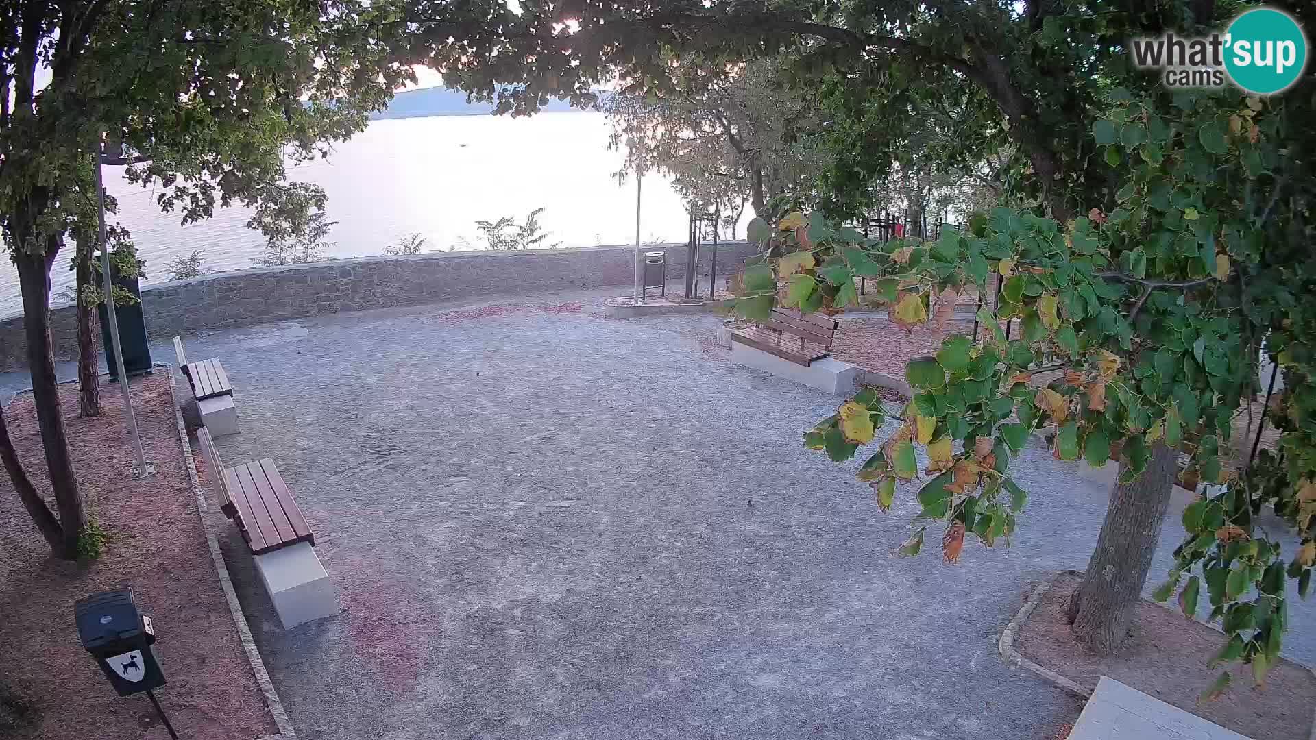 Kamera uživo Senj – Park književnika i Velebitski kanal