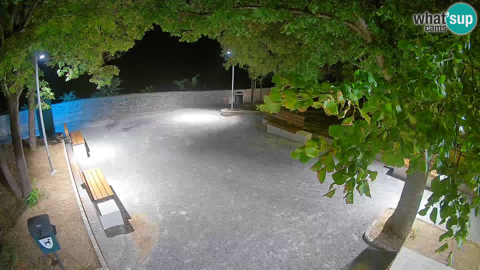 Senj Live Webcam – Schriftstellerpark und Velebit-Kanal