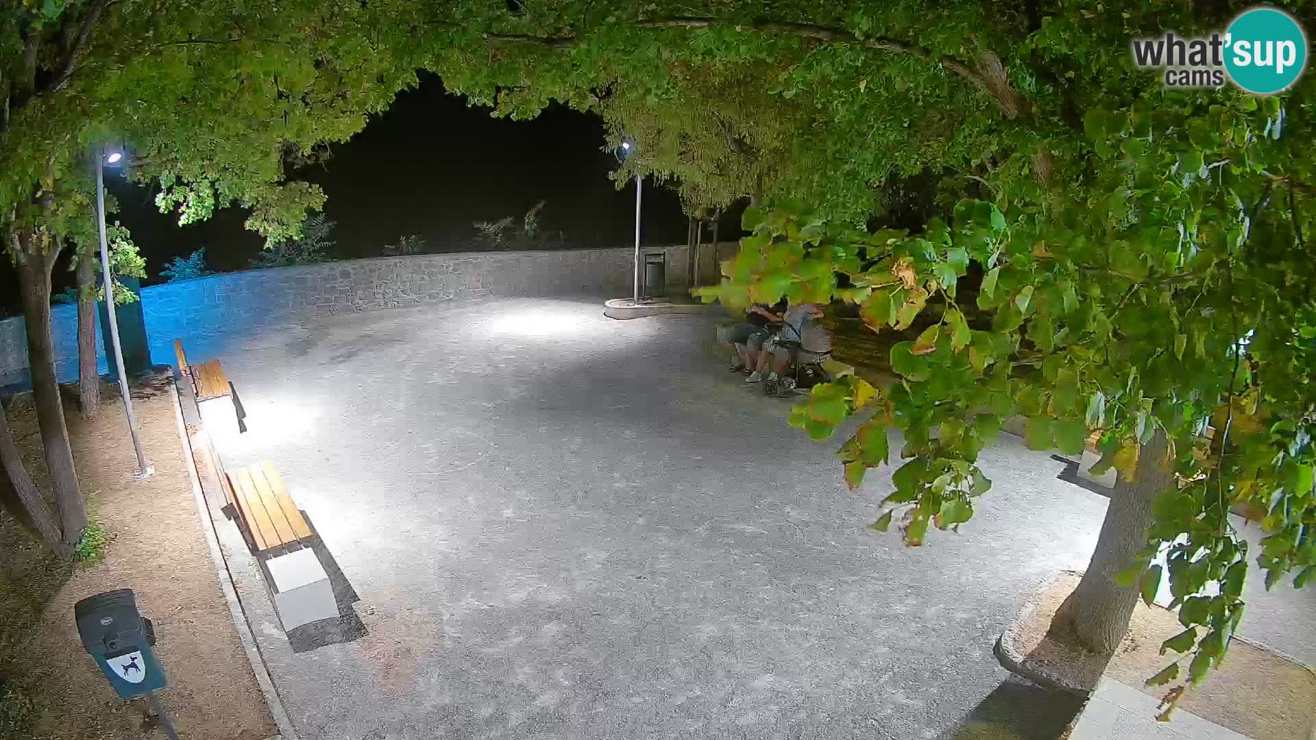 Webcam Senj en direct – Parc des Écrivains et canal du Velebit