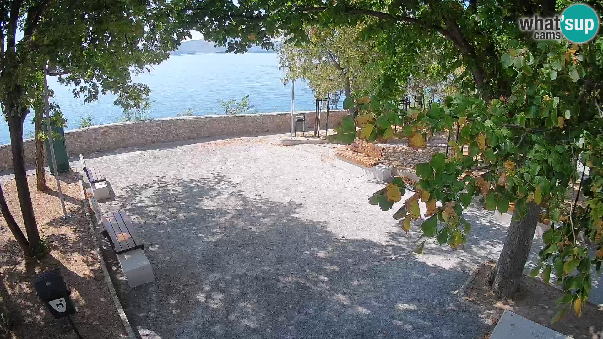 Kamera uživo Senj – Park književnika i Velebitski kanal