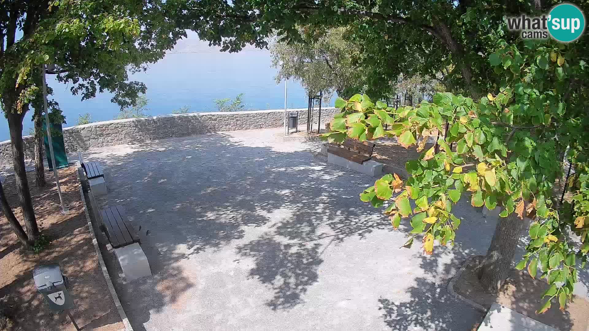 Senj Live Webcam – Schriftstellerpark und Velebit-Kanal