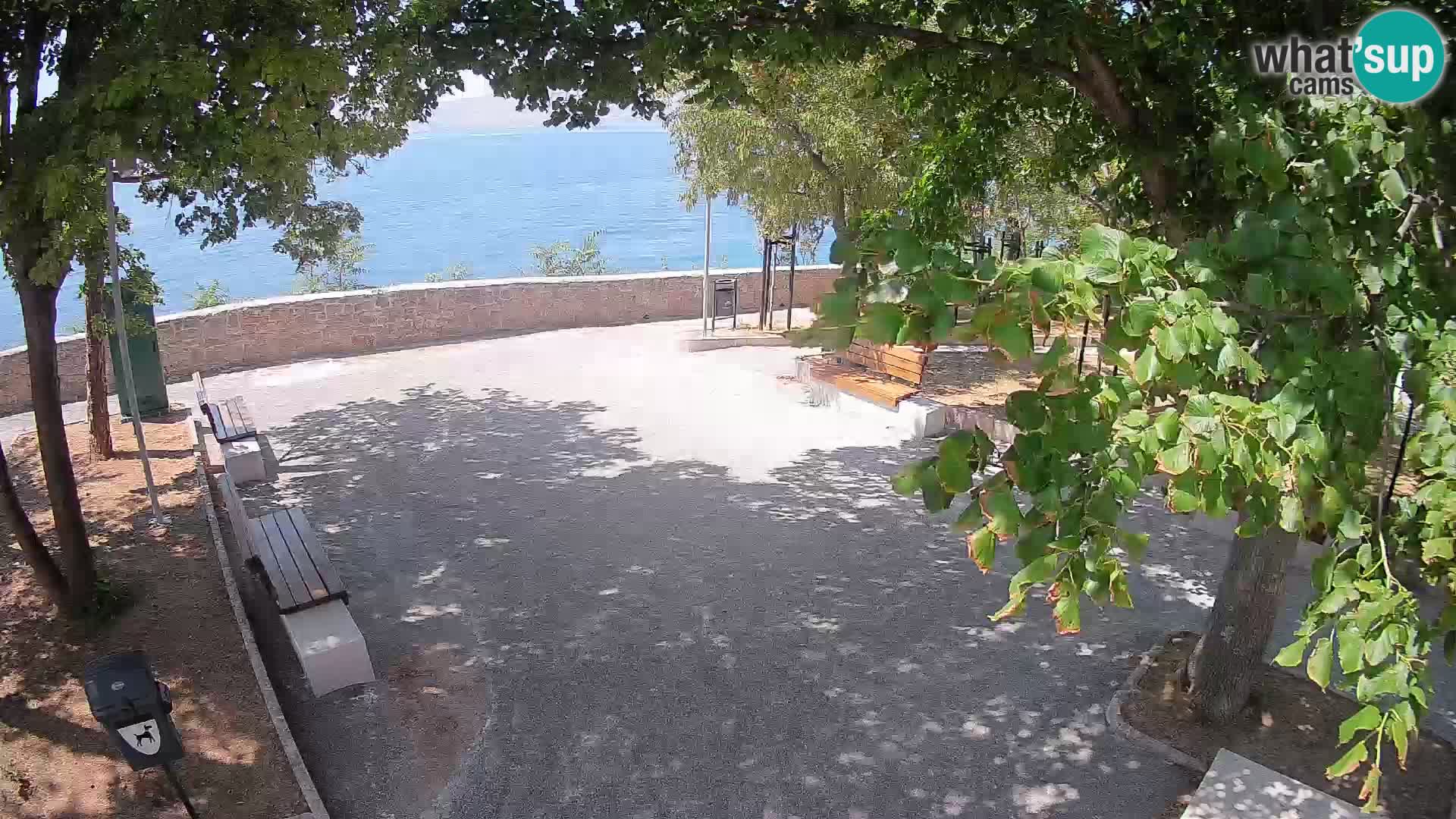 Kamera uživo Senj – Park književnika i Velebitski kanal