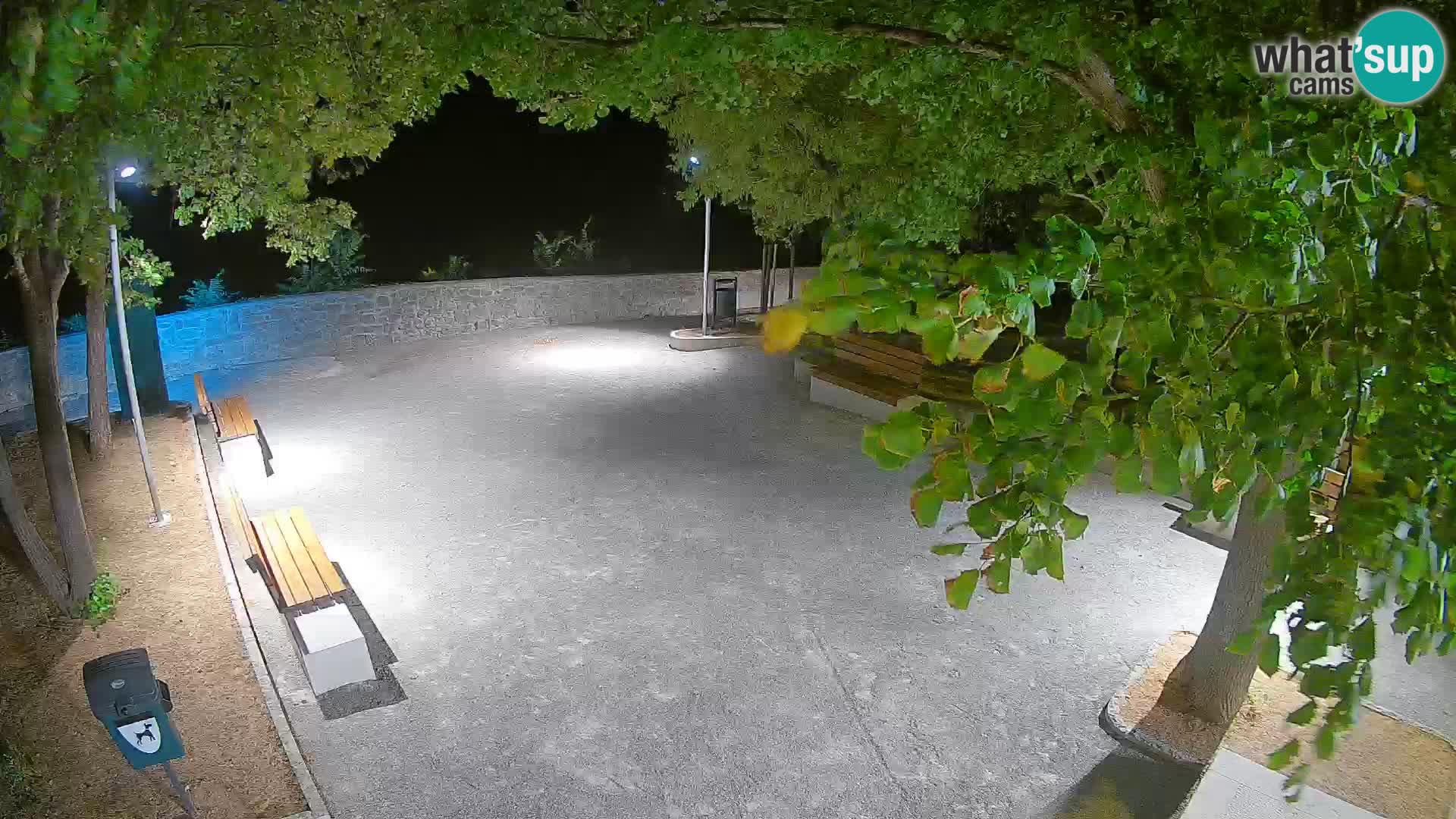 Senj Live Webcam – Schriftstellerpark und Velebit-Kanal