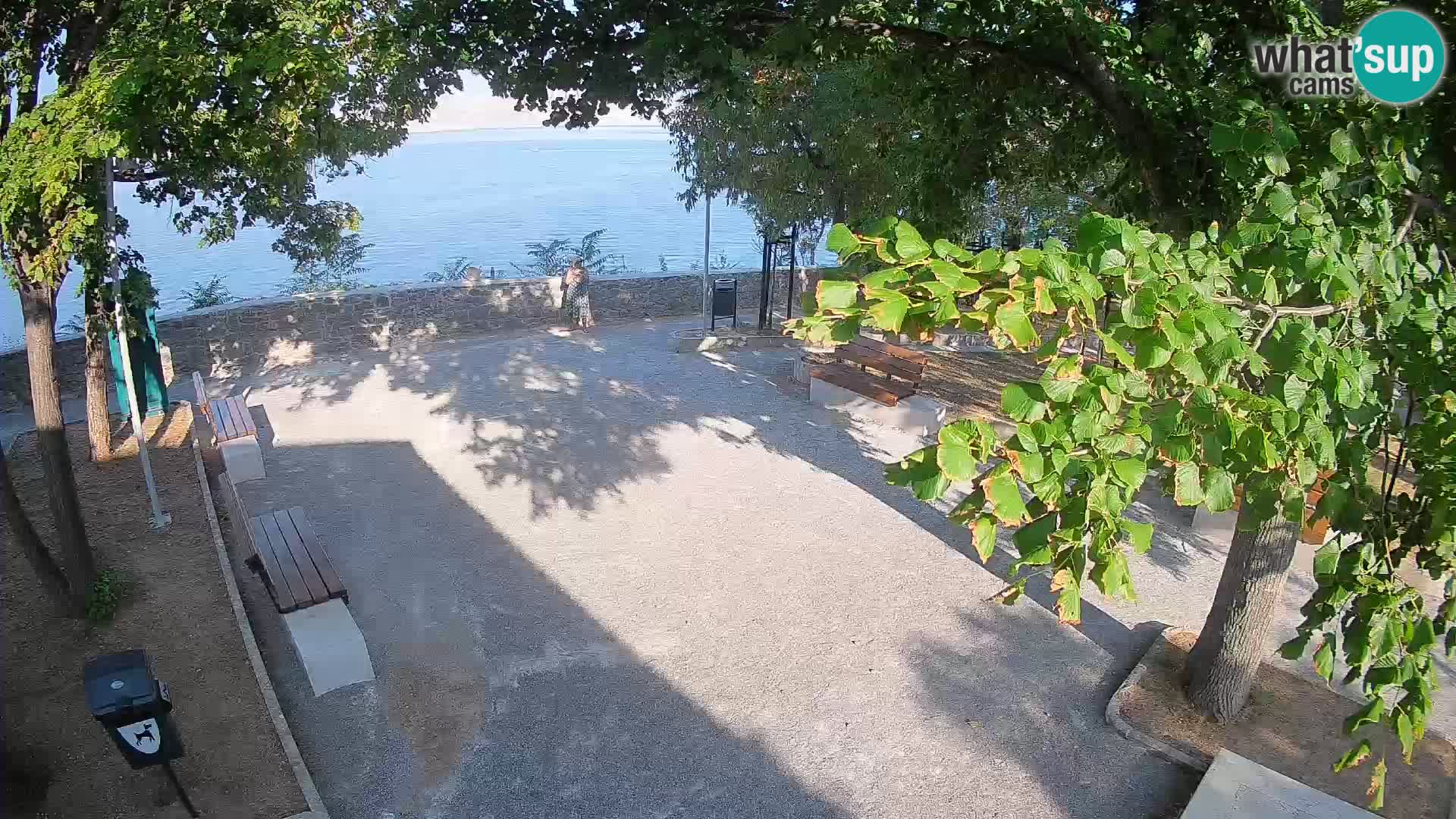 Webcam Senj en direct – Parc des Écrivains et canal du Velebit