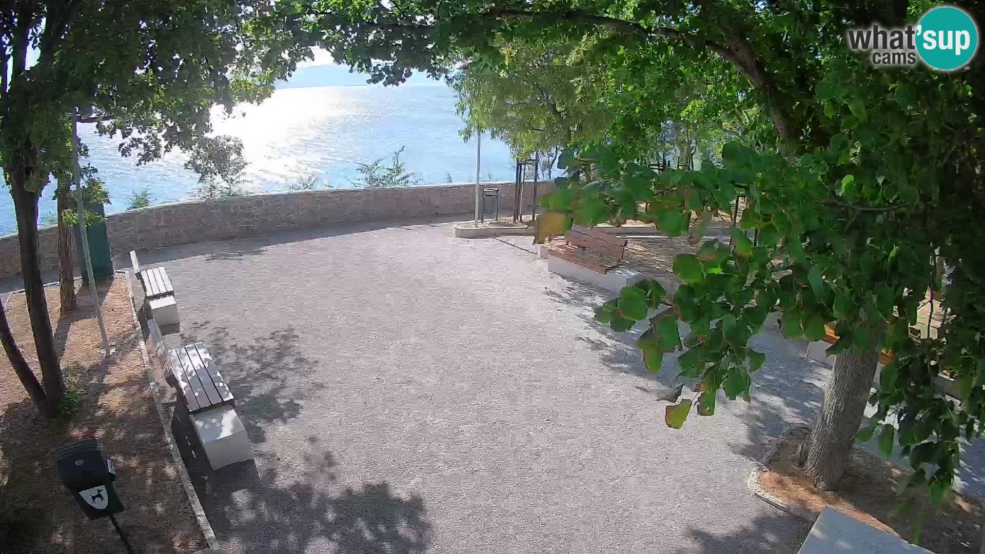 Kamera uživo Senj – Park književnika i Velebitski kanal