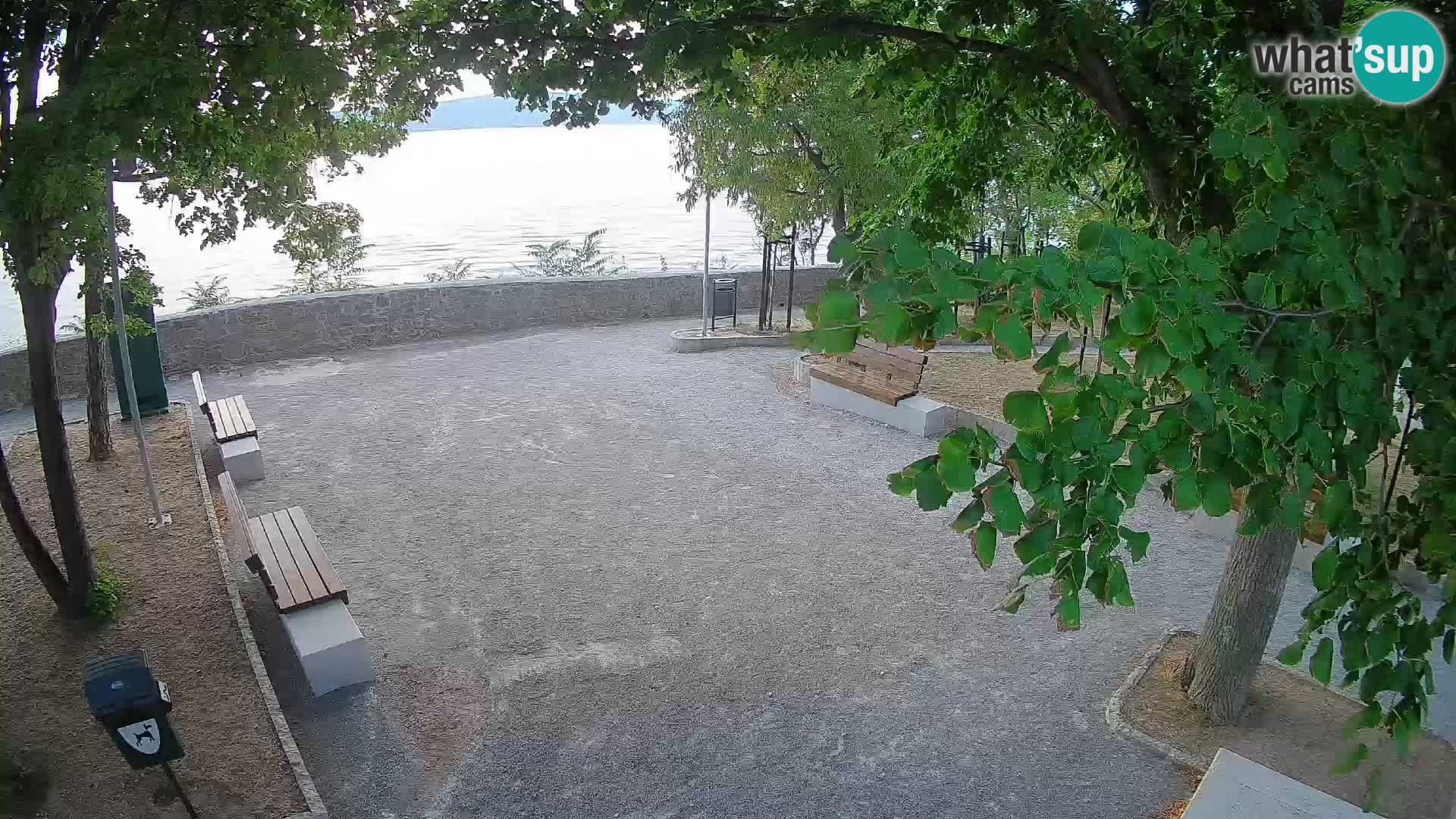 Kamera uživo Senj – Park književnika i Velebitski kanal