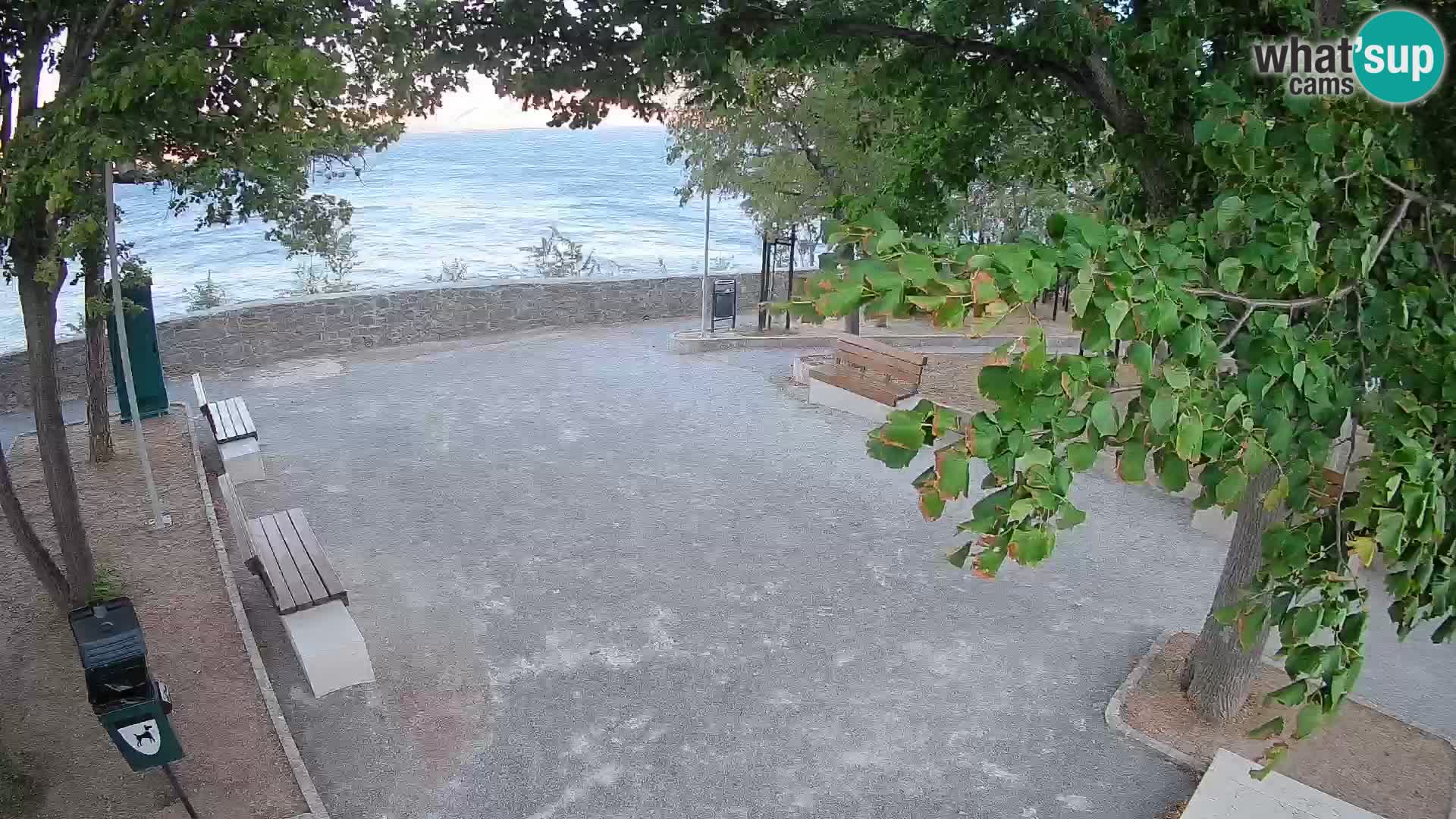 Senj Live Webcam – Schriftstellerpark und Velebit-Kanal