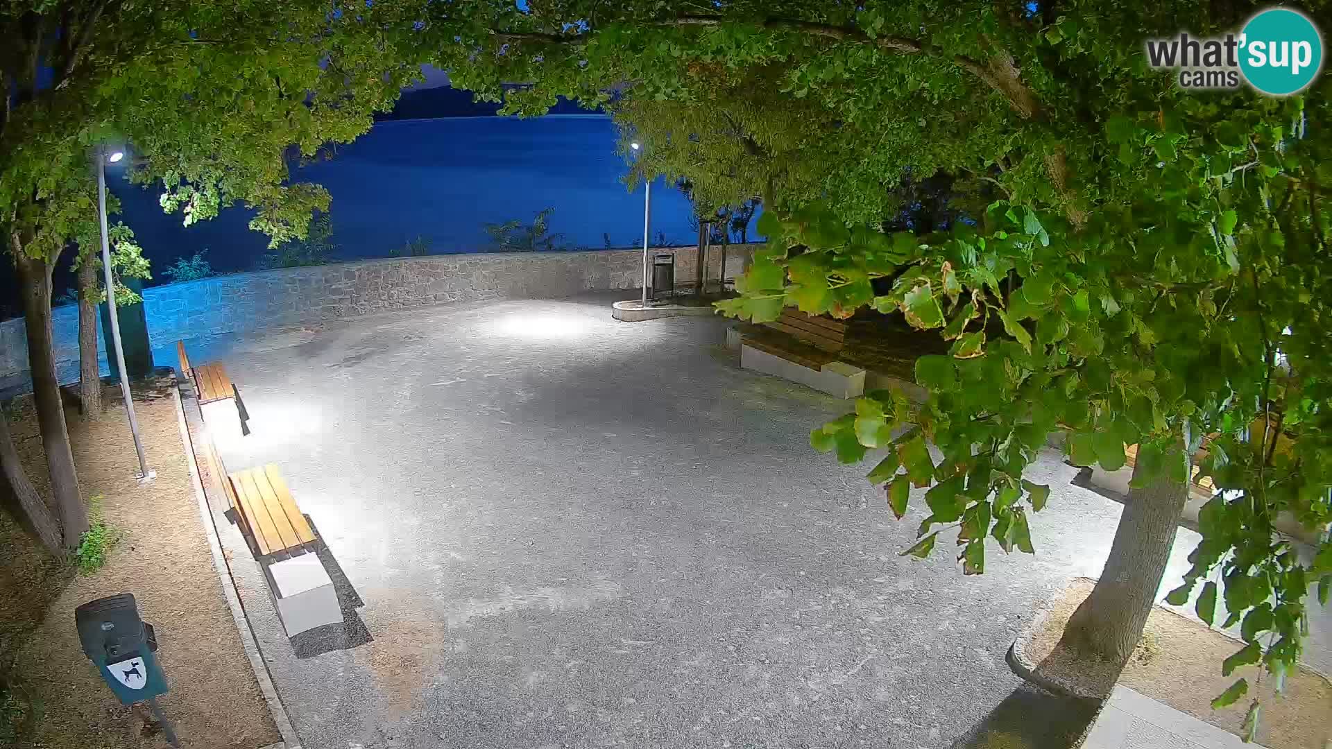 Senj Live Webcam – Schriftstellerpark und Velebit-Kanal