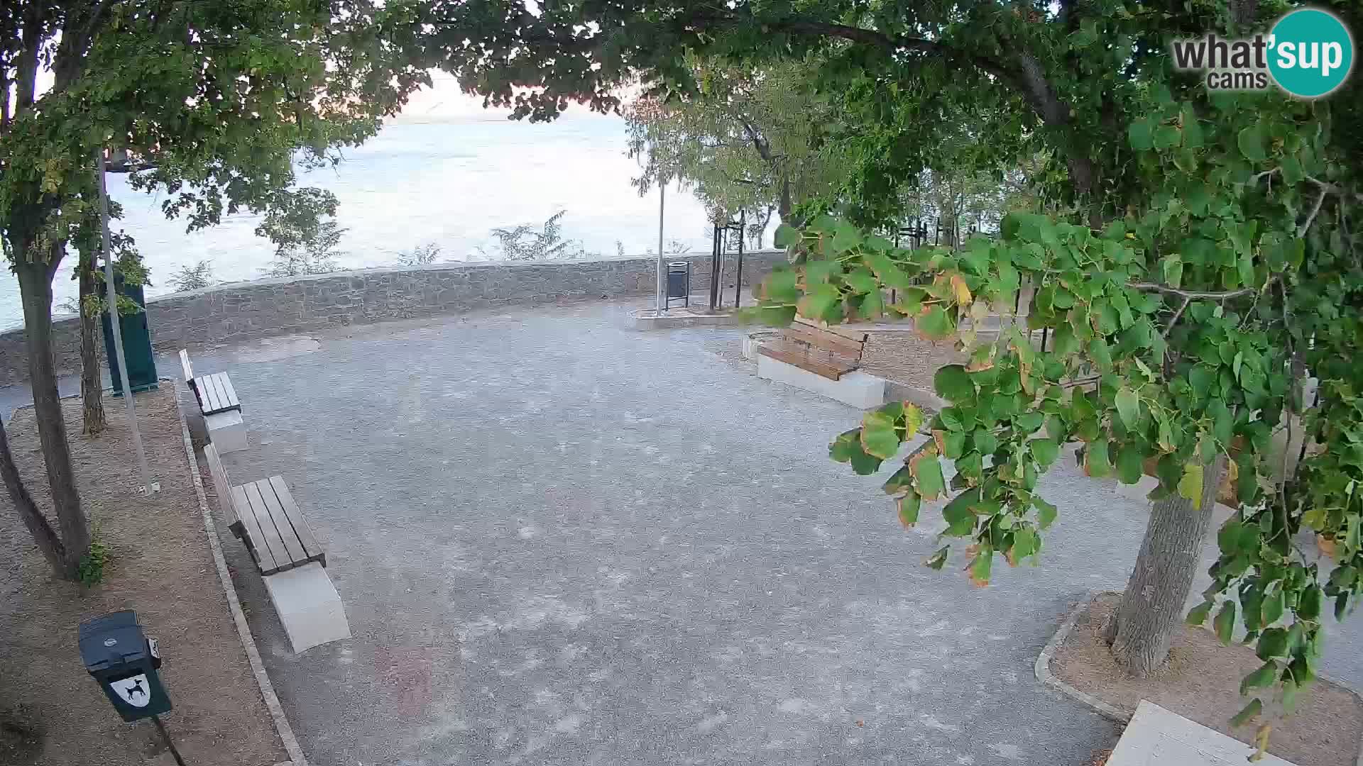 Senj Live Webcam – Schriftstellerpark und Velebit-Kanal