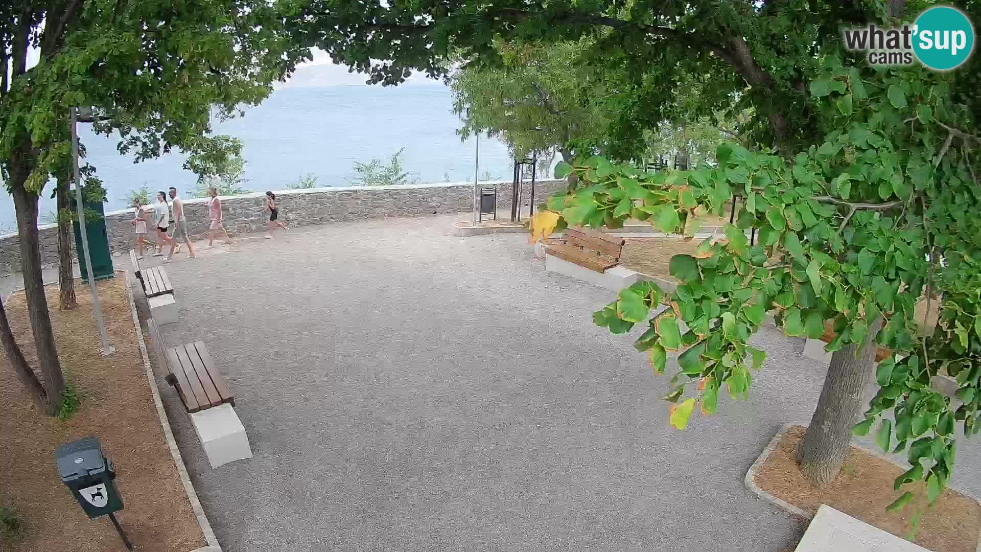 Kamera uživo Senj – Park književnika i Velebitski kanal