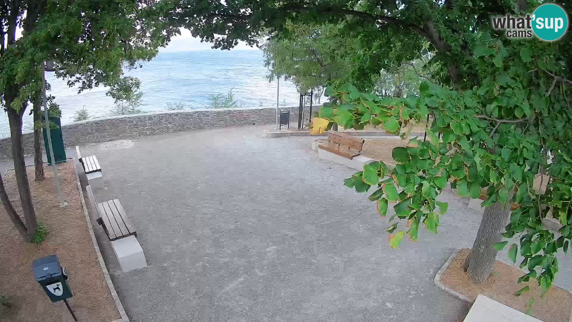 Webcam Senj en direct – Parc des Écrivains et canal du Velebit